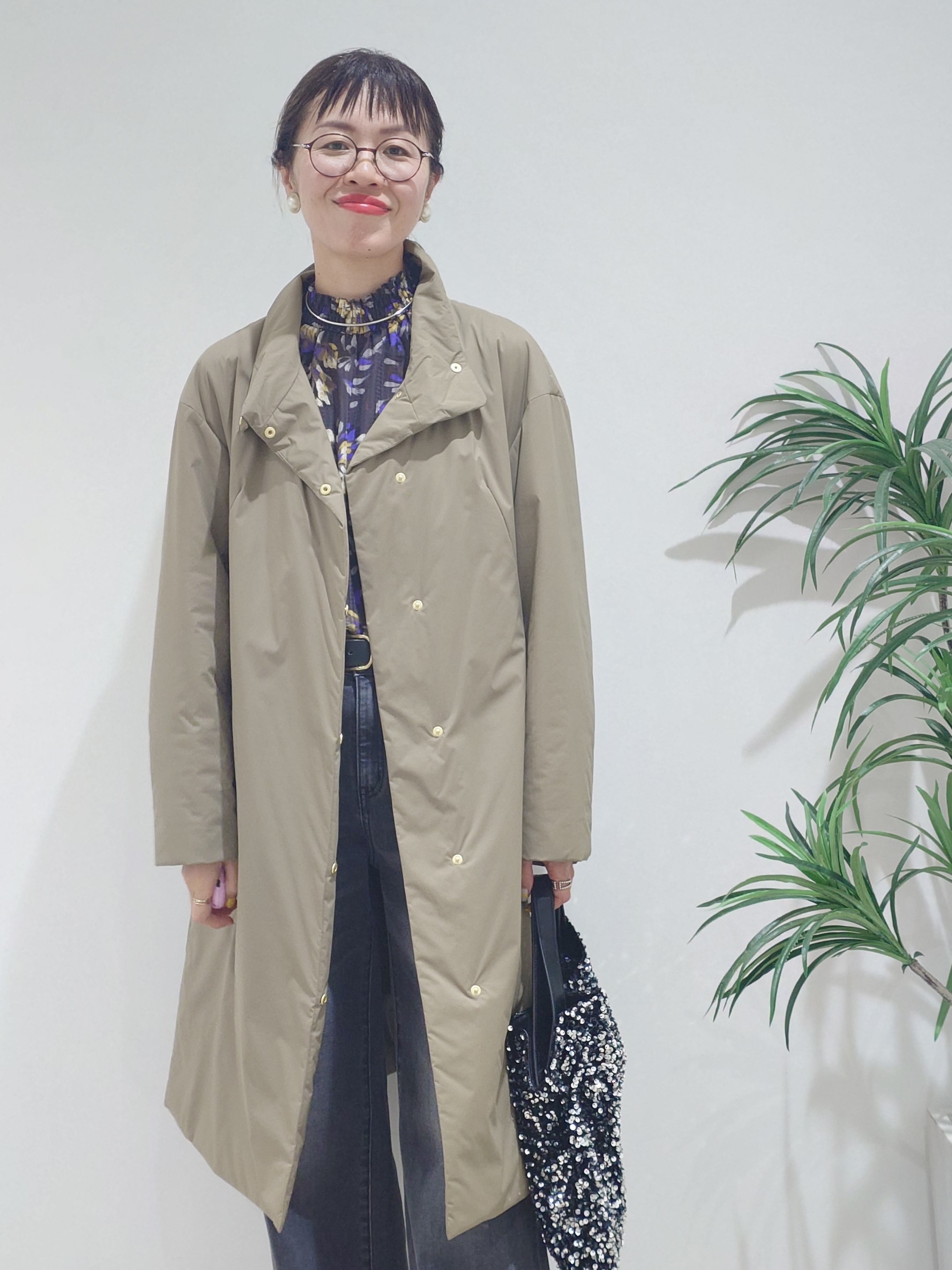 MUTSUKOさんの「UNTITLED｜【撥水/軽量/薄中綿入り】スタンドカラーコート」を使ったコーディネート