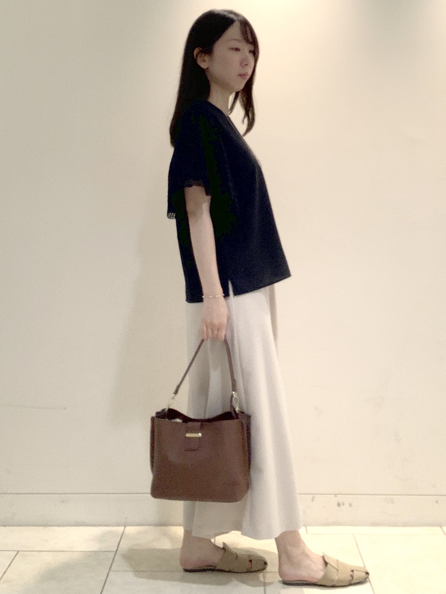 ヤマグチさんの「Reflect｜【通勤◎】スカラップレーススリーブ ブラウス」を使ったコーディネート