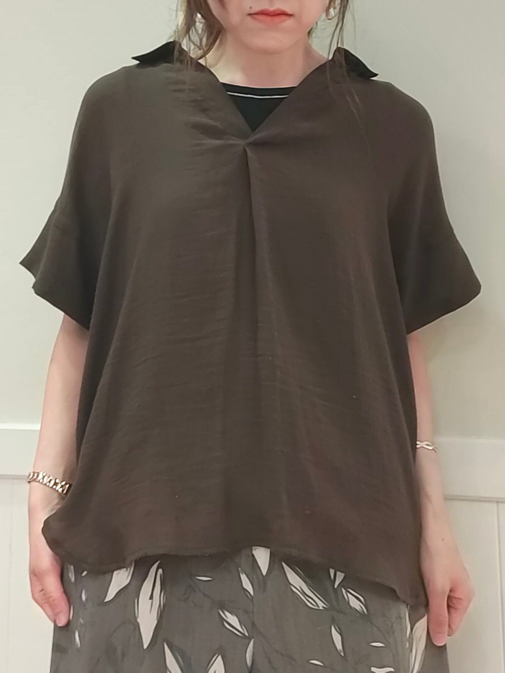 NMさんの「SHOO･LA･RUE｜【2点セット/S-LL/洗濯機可】時短でコーデ決まる スラブスキッパーシャツ＋タンクトップ」を使ったコーディネート