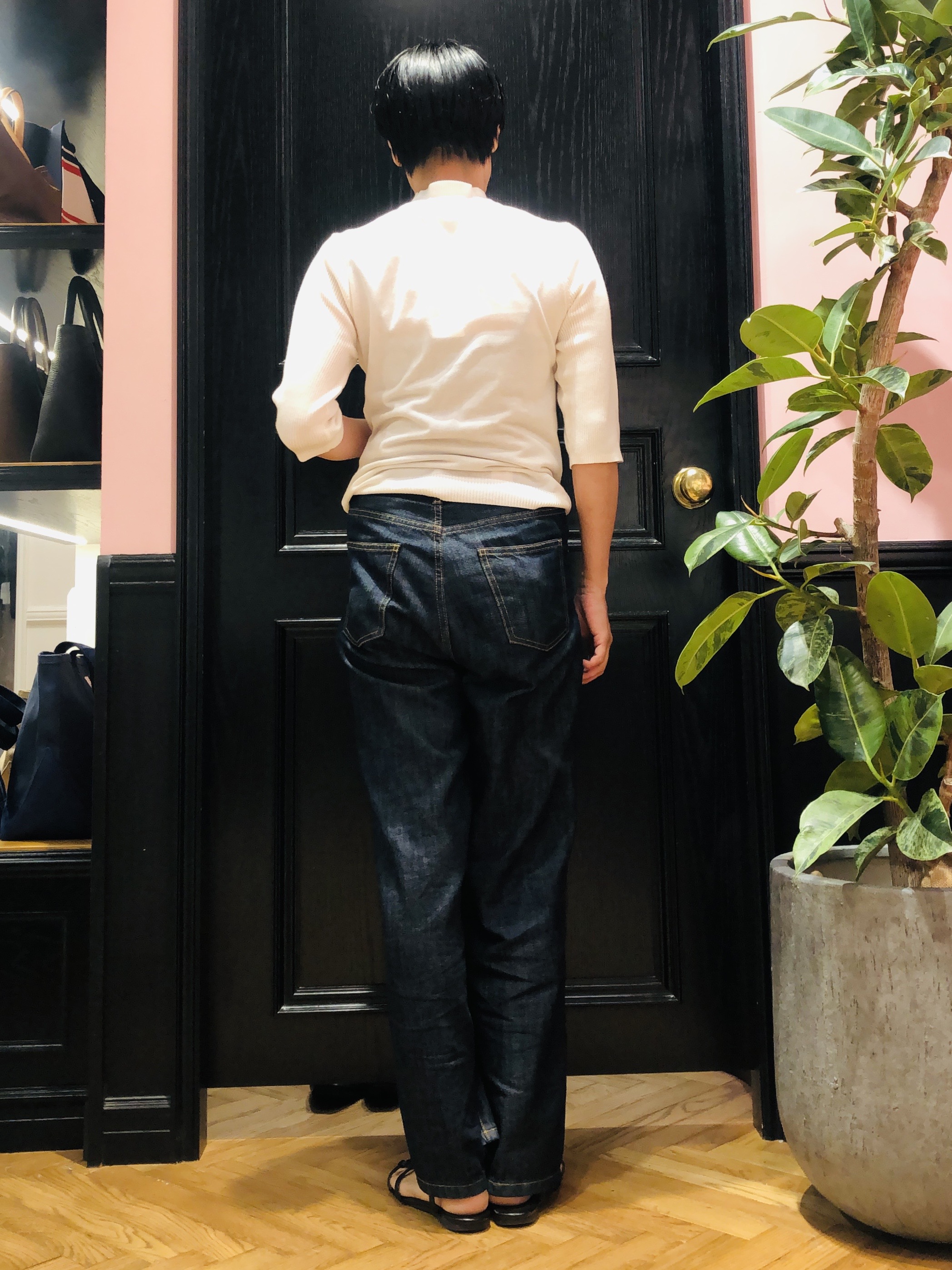 OGATAさんの「DRESSTERIOR｜【接触冷感】クールタッチ ハーフスリーブニット」を使ったコーディネート