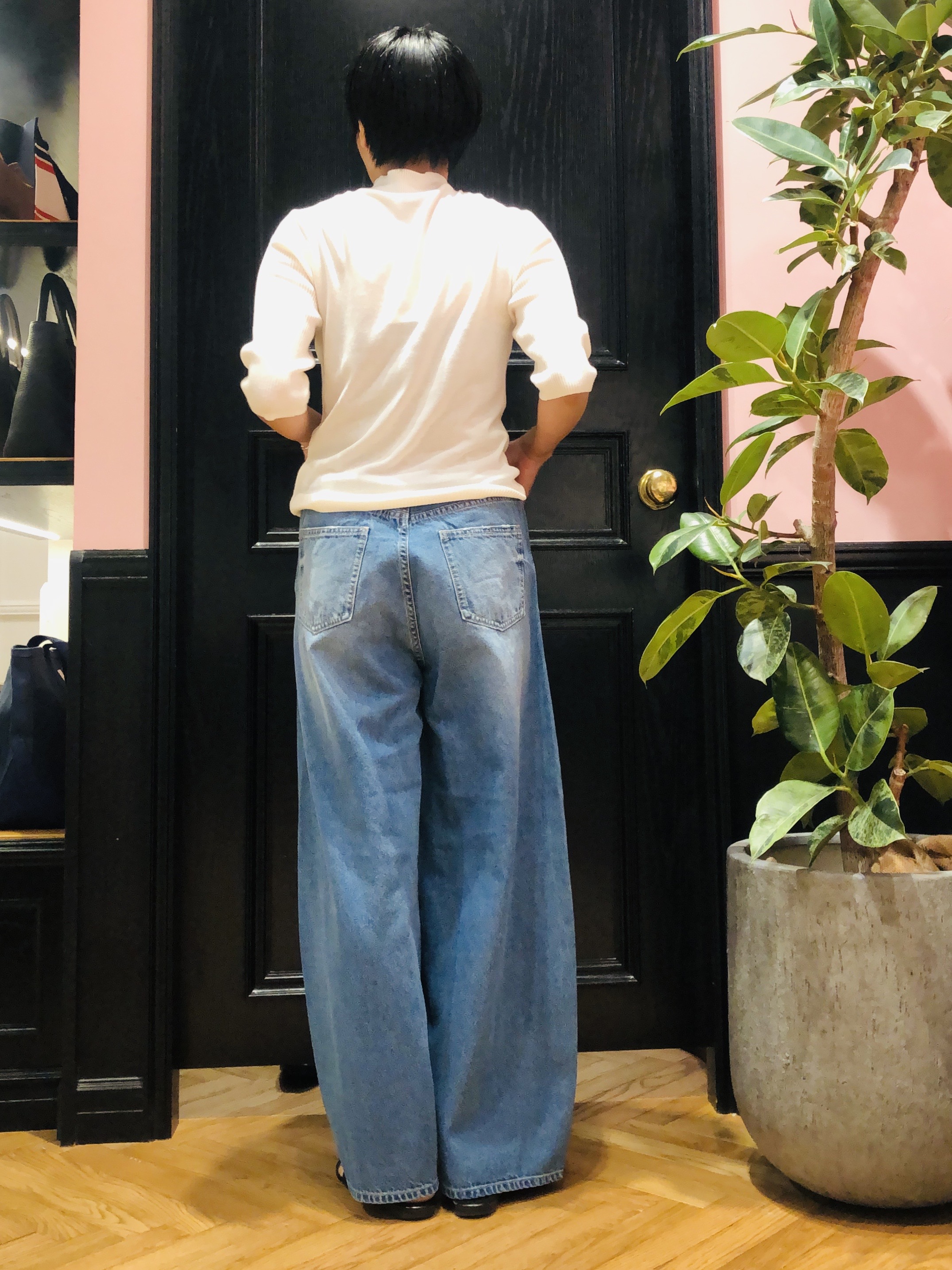 OGATAさんの「DRESSTERIOR｜【接触冷感】クールタッチ ハーフスリーブニット」を使ったコーディネート