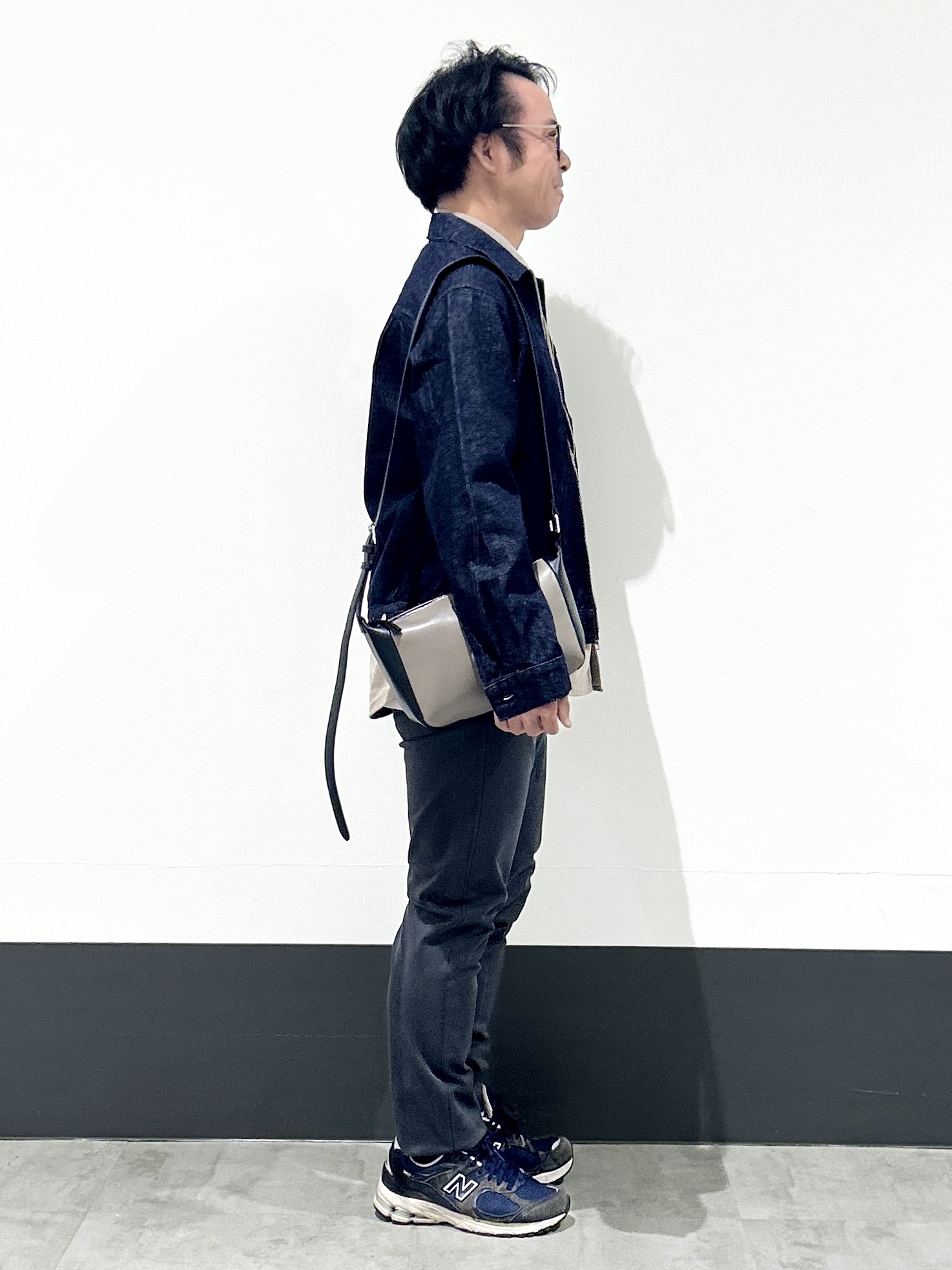 KENJI Iさんの「THE SHOP TK｜【色落ちしにくい/セットアップ可】デニムライク ジップアップジャケット」を使ったコーディネート