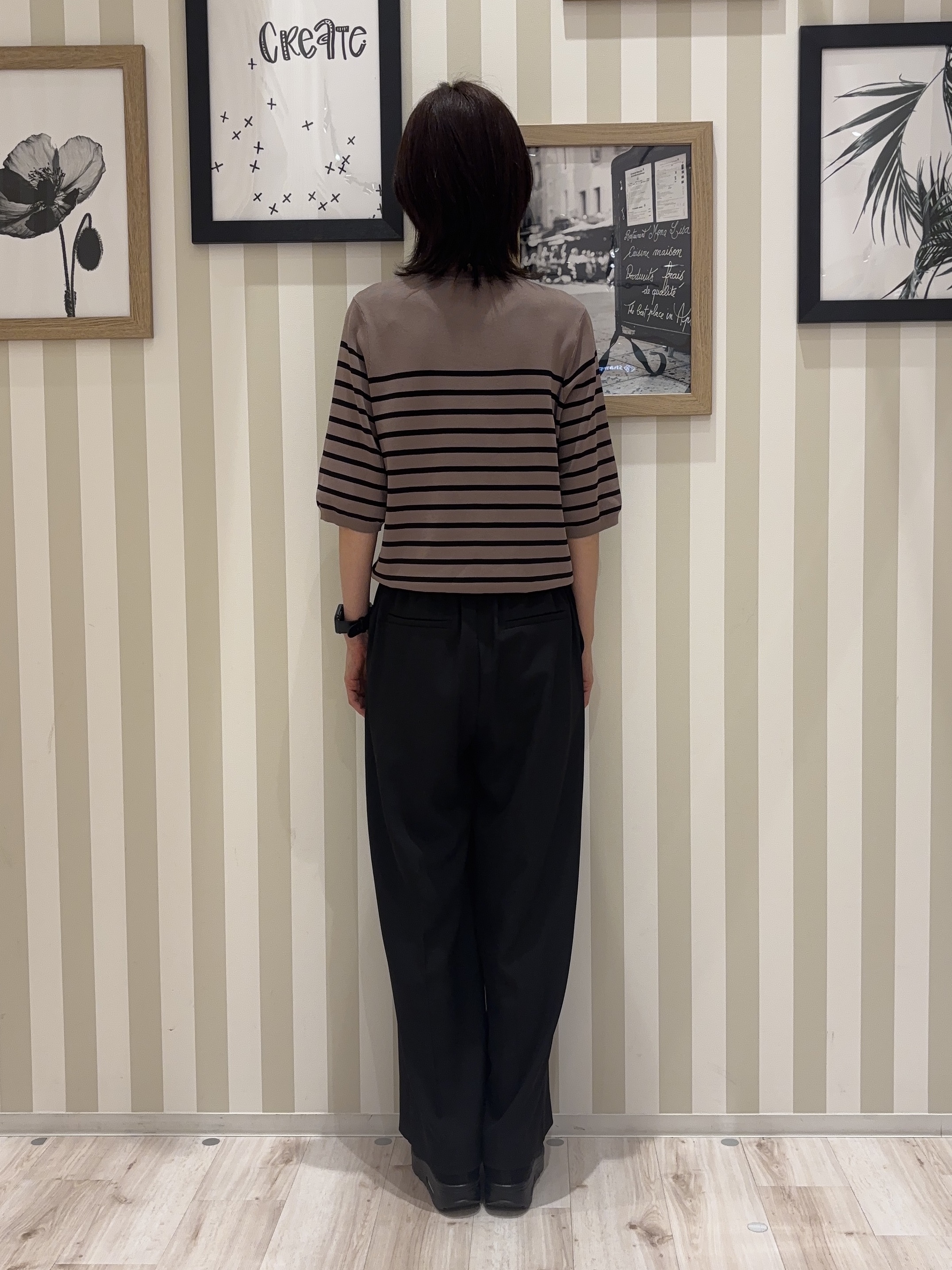 たまごがにさんの「SHOO･LA･RUE｜【ガンガン洗える/ひんやり/UV/毛玉になりにくい】二の腕見せない 5分袖ニット」を使ったコーディネート