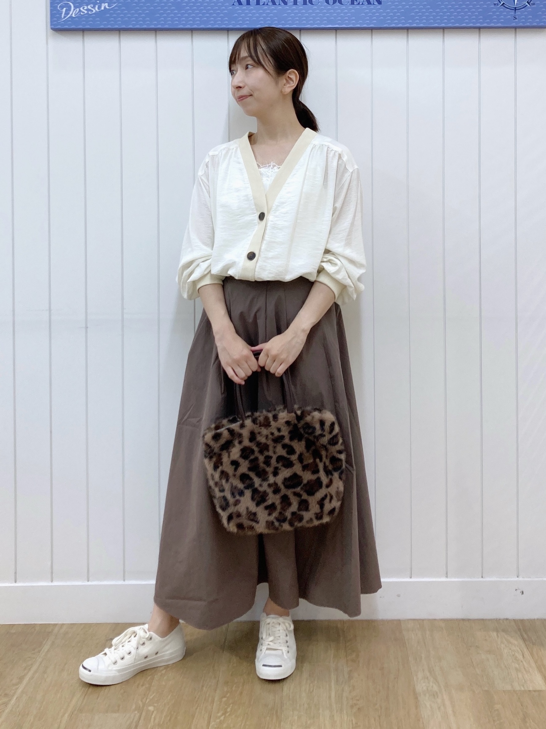 yoshiさんの「Dessin｜【UVカット】シアー楊柳ブラウスカーディガン」を使ったコーディネート