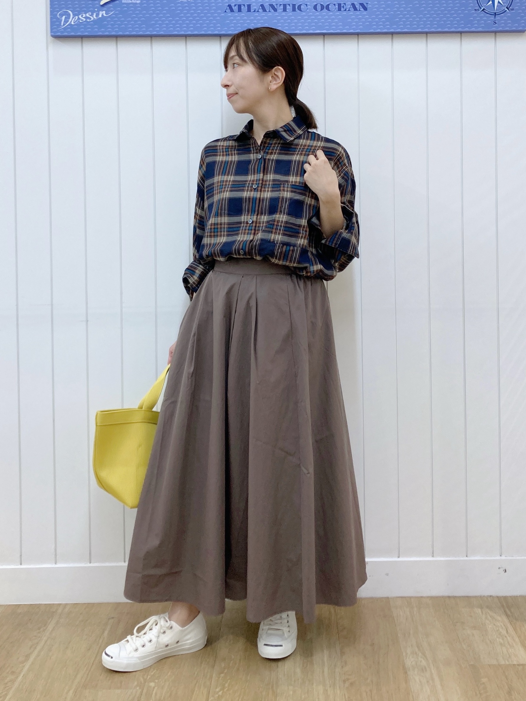 yoshiさんの「Dessin｜【セットアップ可/洗える】シアーチェック オーバーシャツ」を使ったコーディネート
