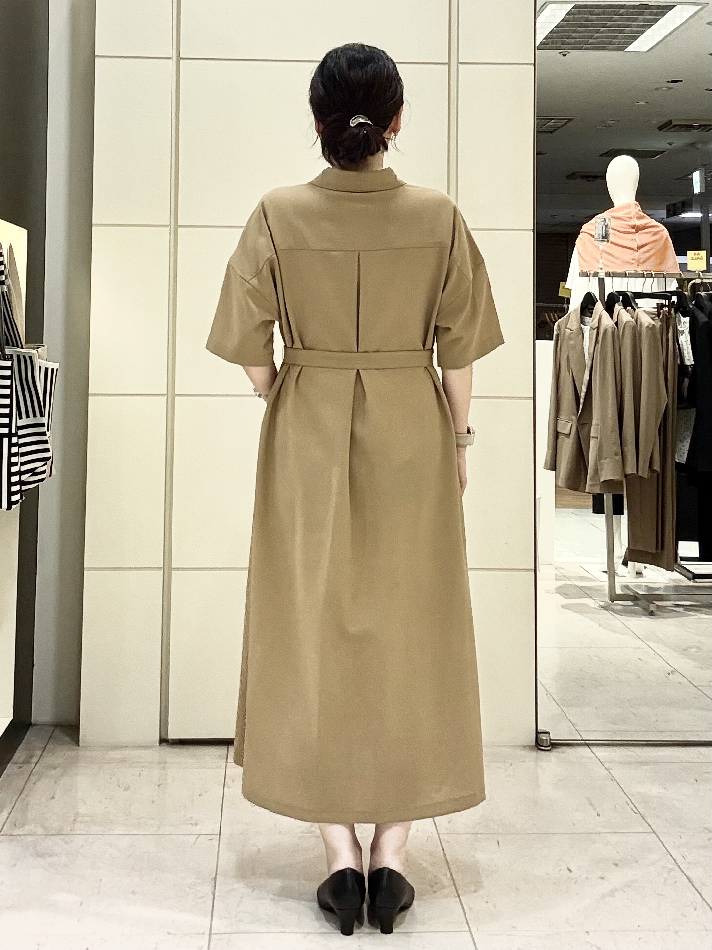 mori.さんの「UNTITLED｜【初秋も活躍/UVカット/接触冷感】エアリークールワンピース」を使ったコーディネート