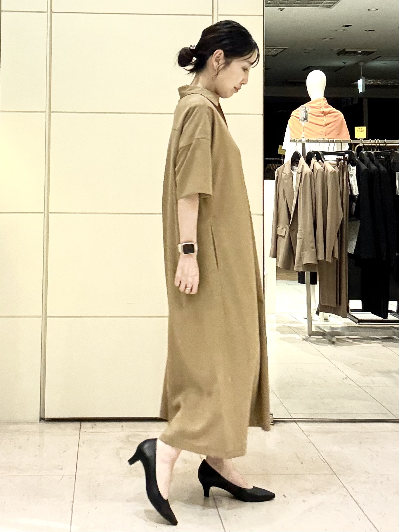 mori.さんの「UNTITLED｜【初秋も活躍/UVカット/接触冷感】エアリークールワンピース」を使ったコーディネート