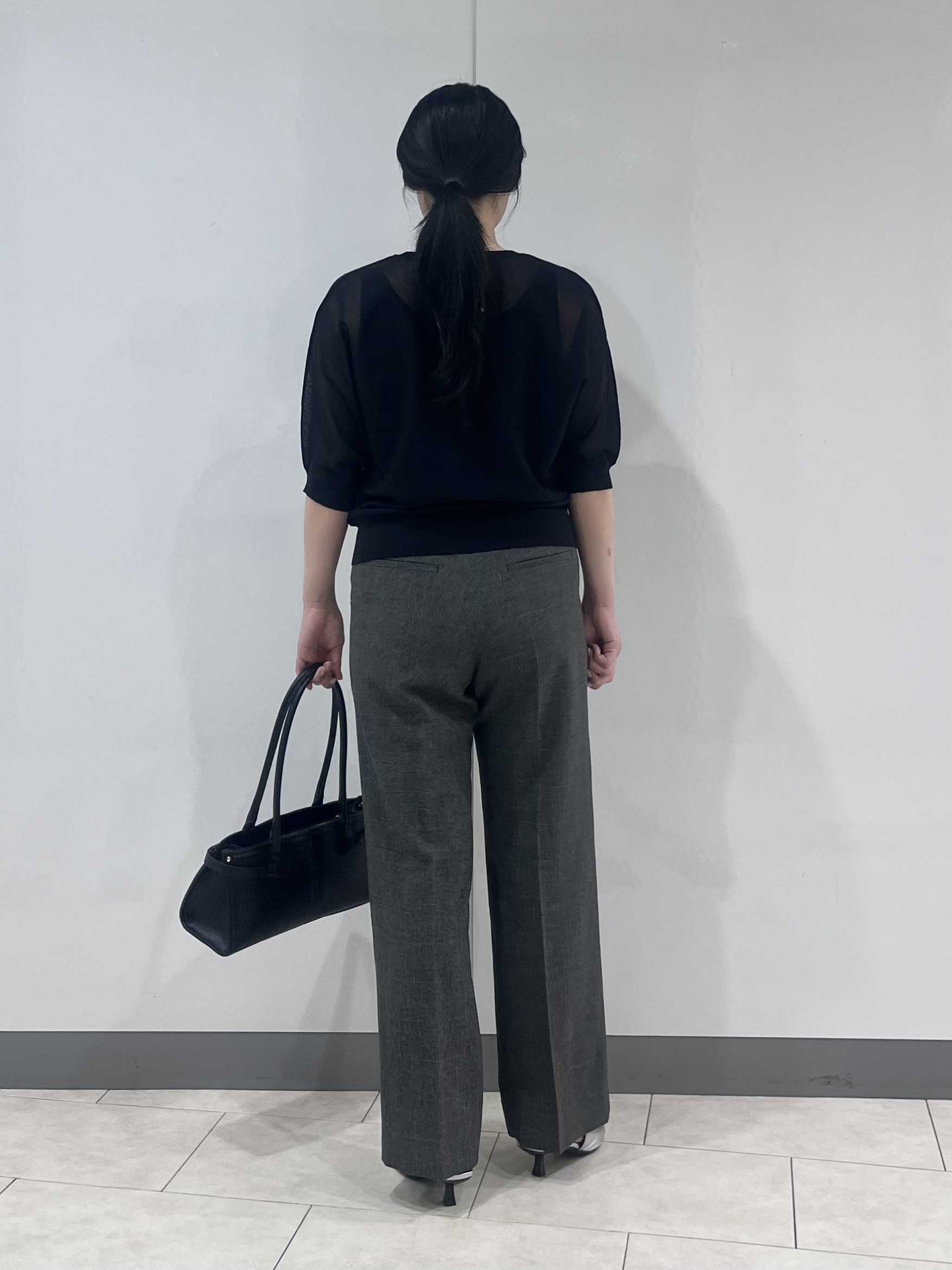 hasuさんの「INDIVI｜【UVケア／接触冷感】リネン風チュニックベスト」を使ったコーディネート