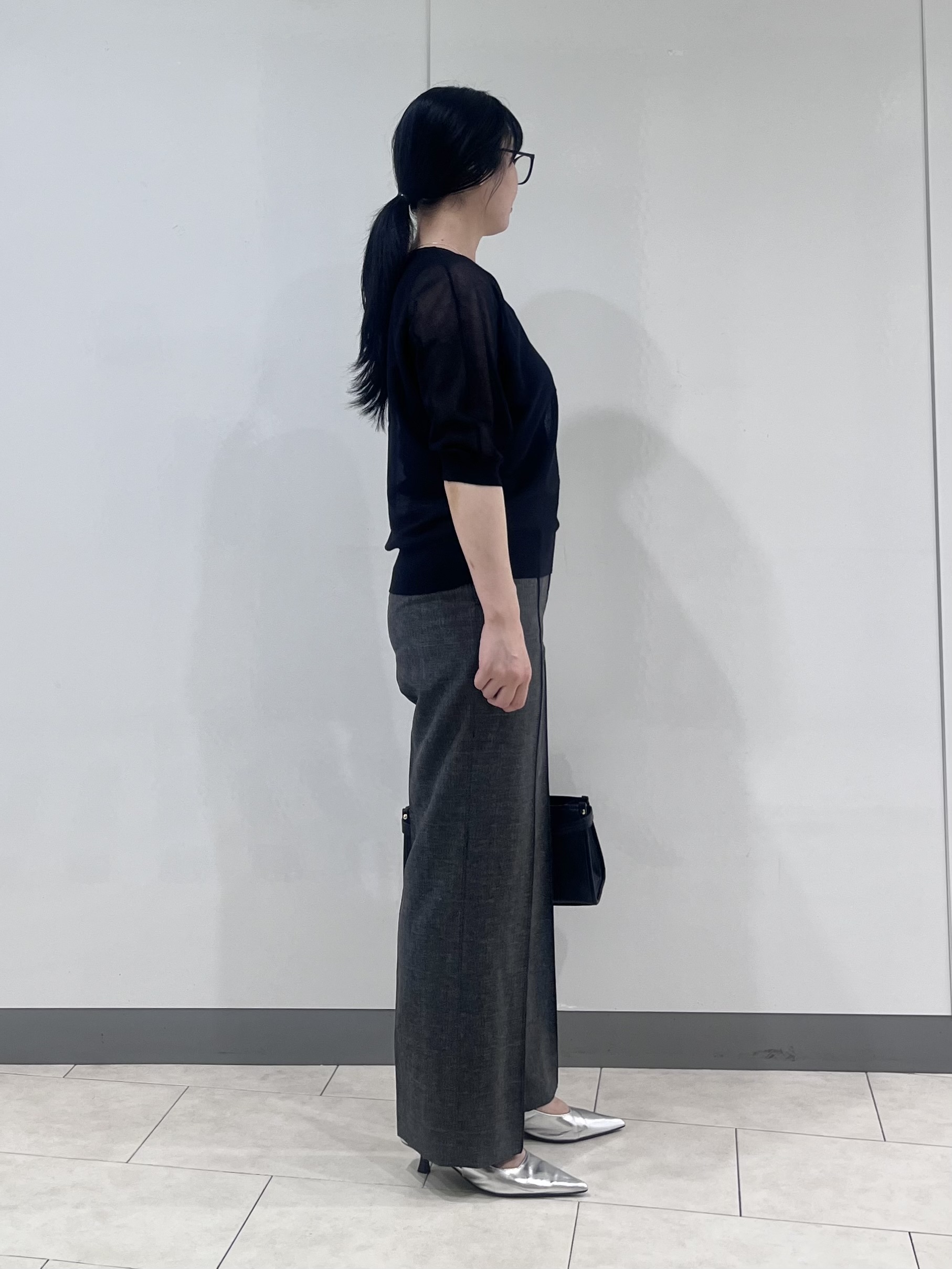hasuさんの「INDIVI｜【体型カバー／洗える】シアードルマンニット」を使ったコーディネート