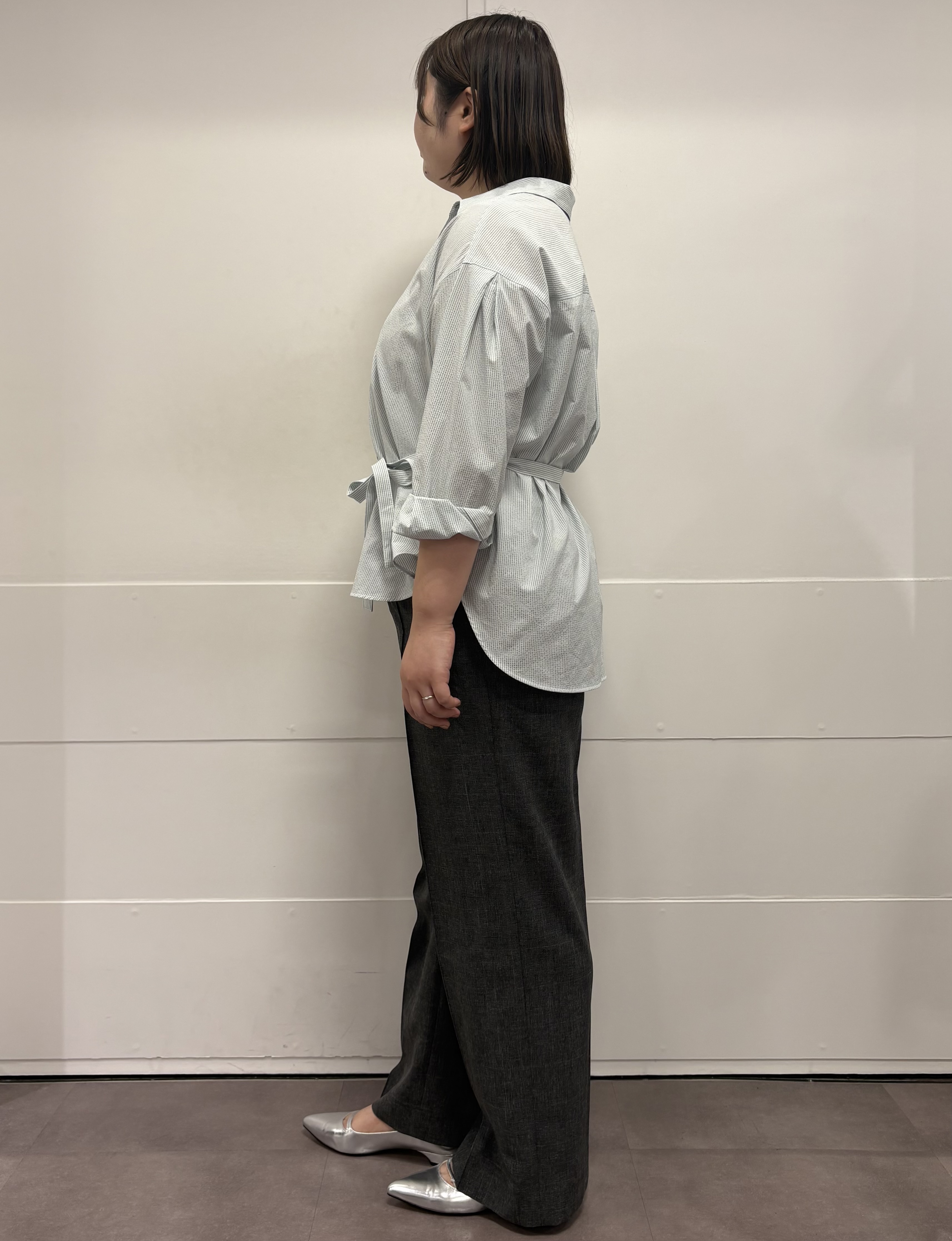 MIさんの「UNTITLED｜【洗える／UVケア／ベルト付】サッカー素材シャツ」を使ったコーディネート