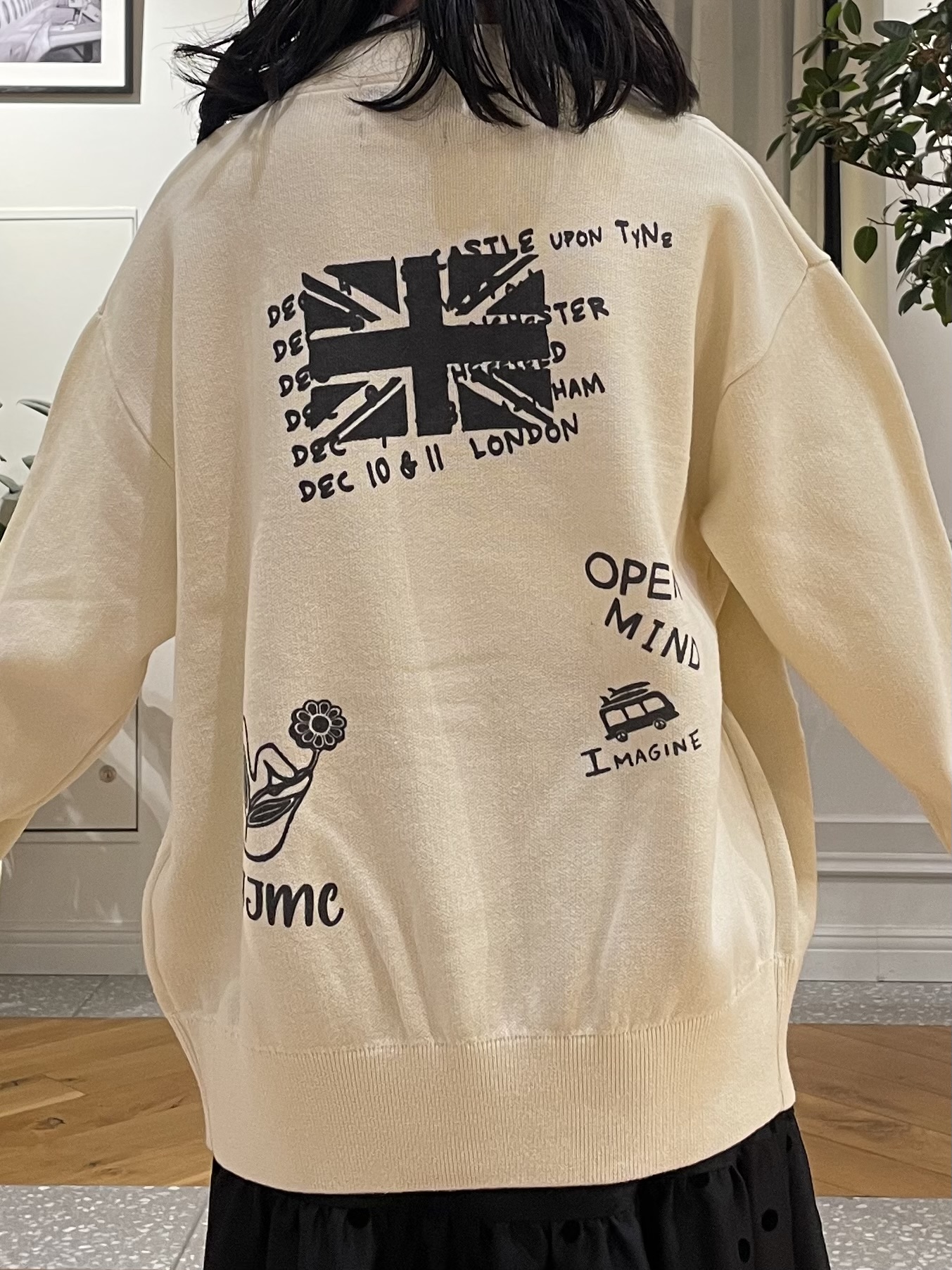 Lilyさんの「DRESSTERIOR｜【接触冷感】クールタッチカットハーフスリーブプルオーバー」を使ったコーディネート