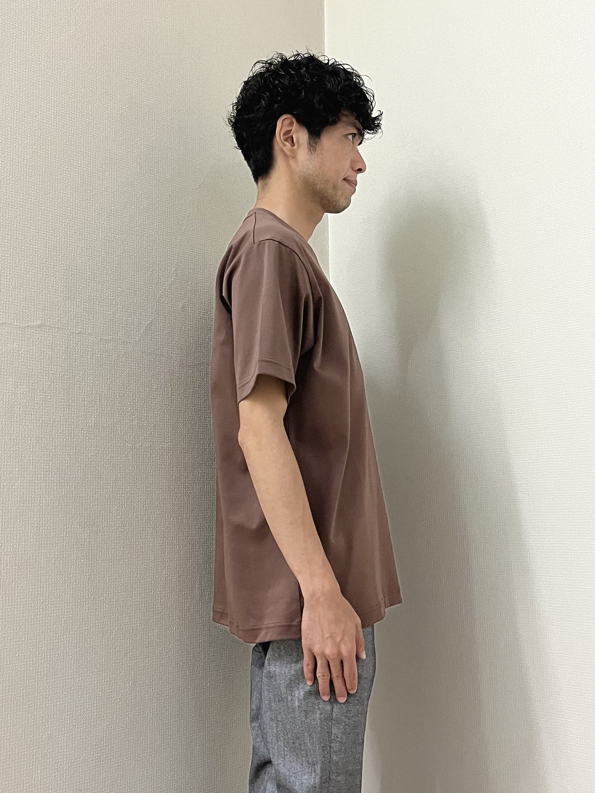 URAさんの「TAKEO KIKUCHI｜ワンストローク刺繍 半袖 Tシャツ」を使ったコーディネート