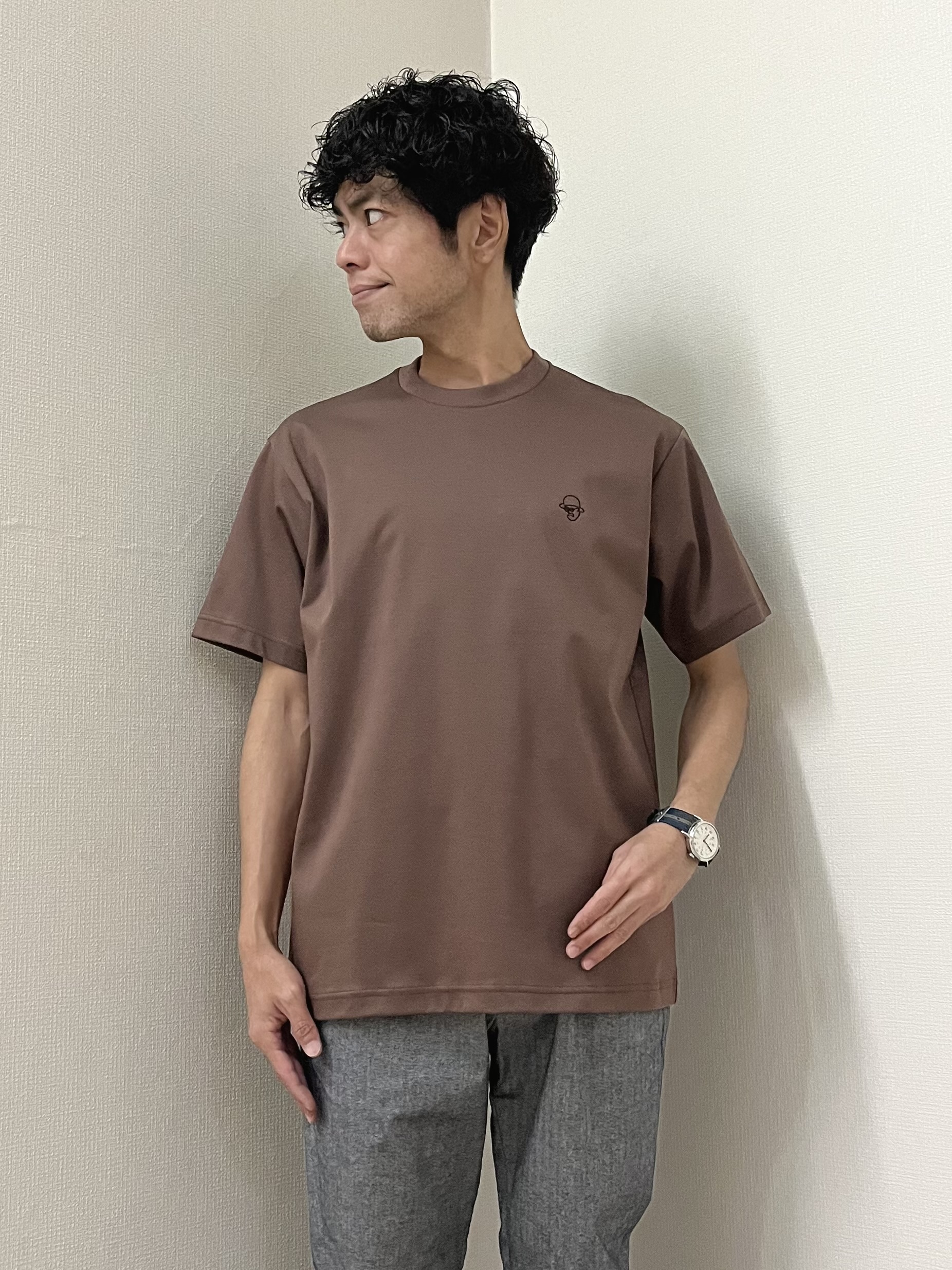 URAさんの「TAKEO KIKUCHI｜ワンストローク刺繍 半袖 Tシャツ」を使ったコーディネート