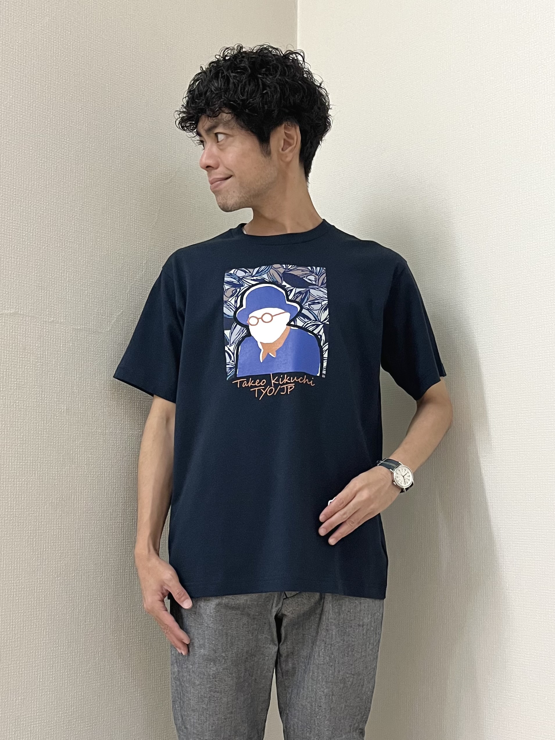 URAさんの「TAKEO KIKUCHI｜ポートレートアートＴシャツ」を使ったコーディネート