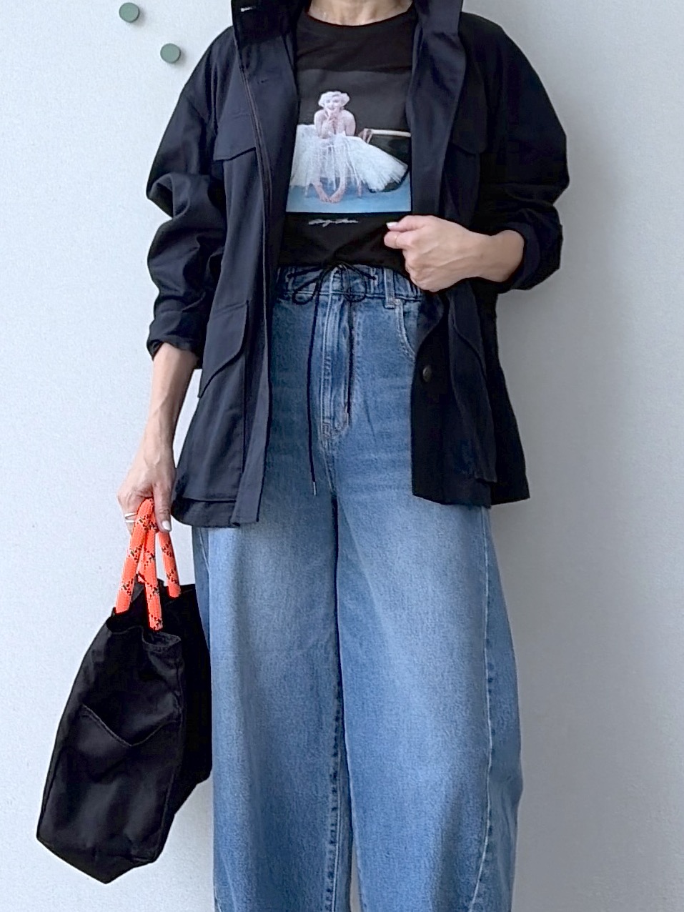 yoshikadoさんの「DRESSTERIOR｜【別注】マリリンモンロー/アートフォトT」を使ったコーディネート