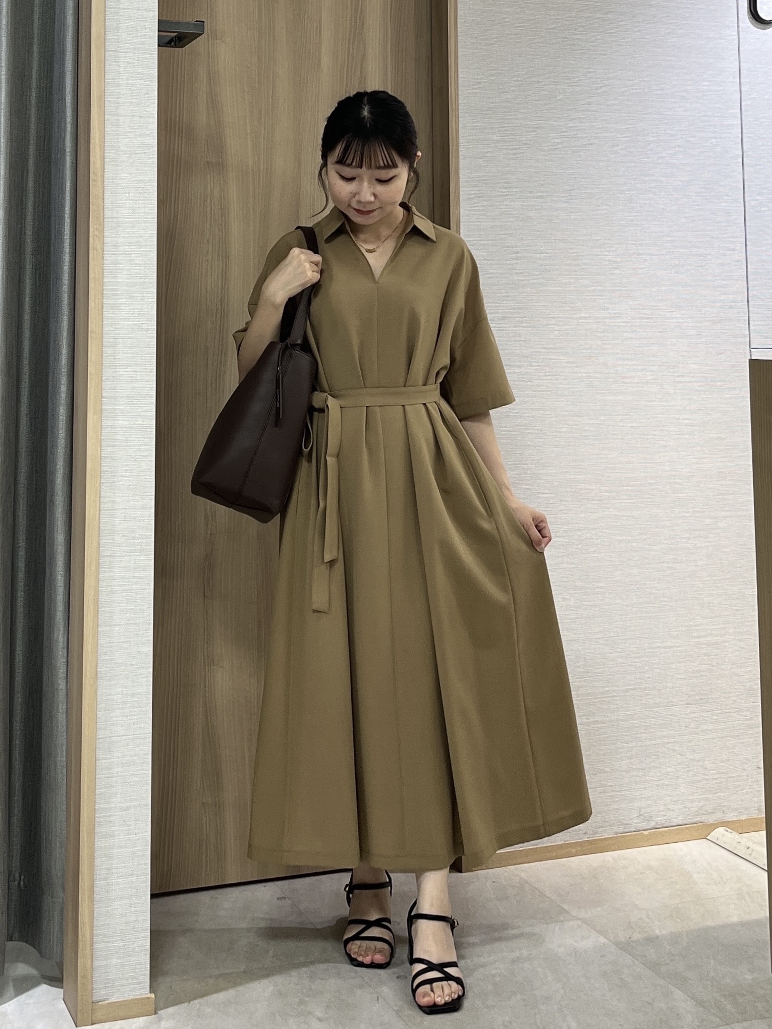 KAHOさんの「UNTITLED｜【初秋も活躍/UVカット/接触冷感】エアリークールワンピース」を使ったコーディネート