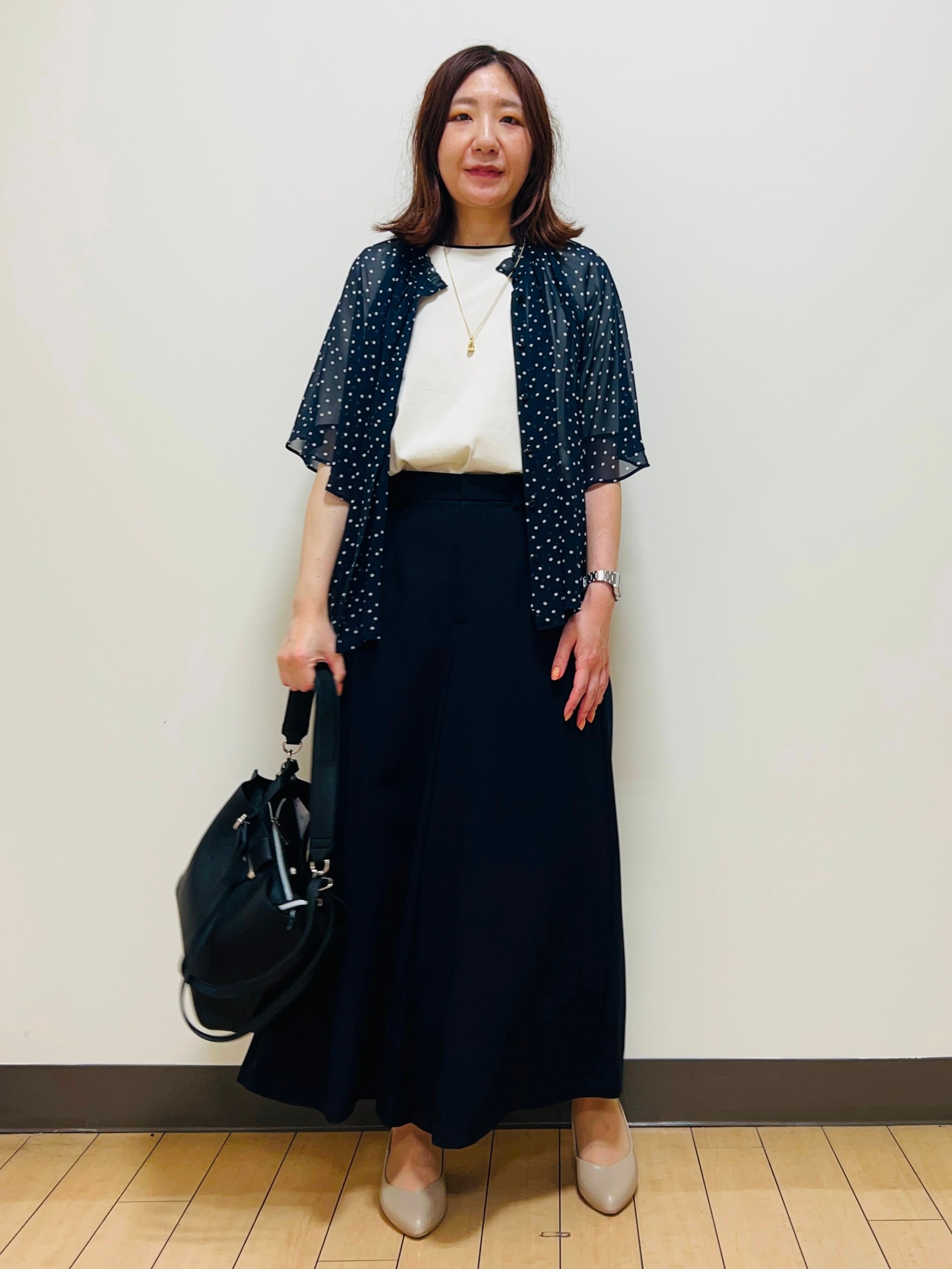 miiiさんの「Reflect｜【セットアップ／手洗い可】ドット柄シアーブラウス」を使ったコーディネート