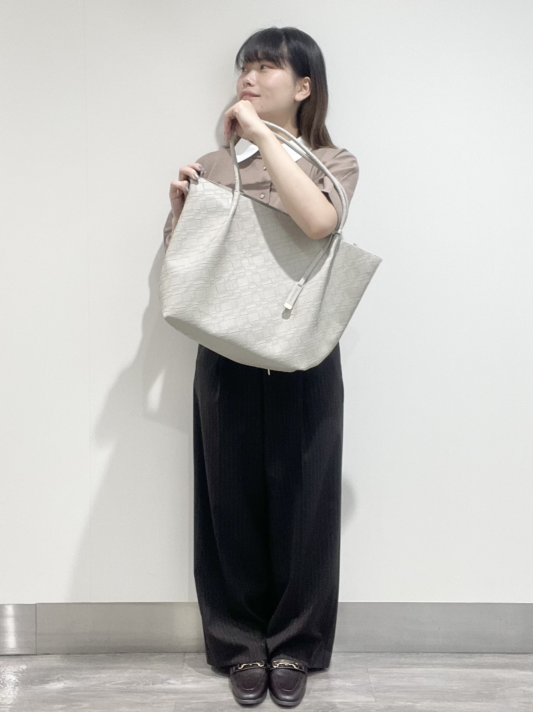 こじさんの「OPAQUE.CLIP｜2WAY衿ドッキングニット《洗濯機OK》」を使ったコーディネート