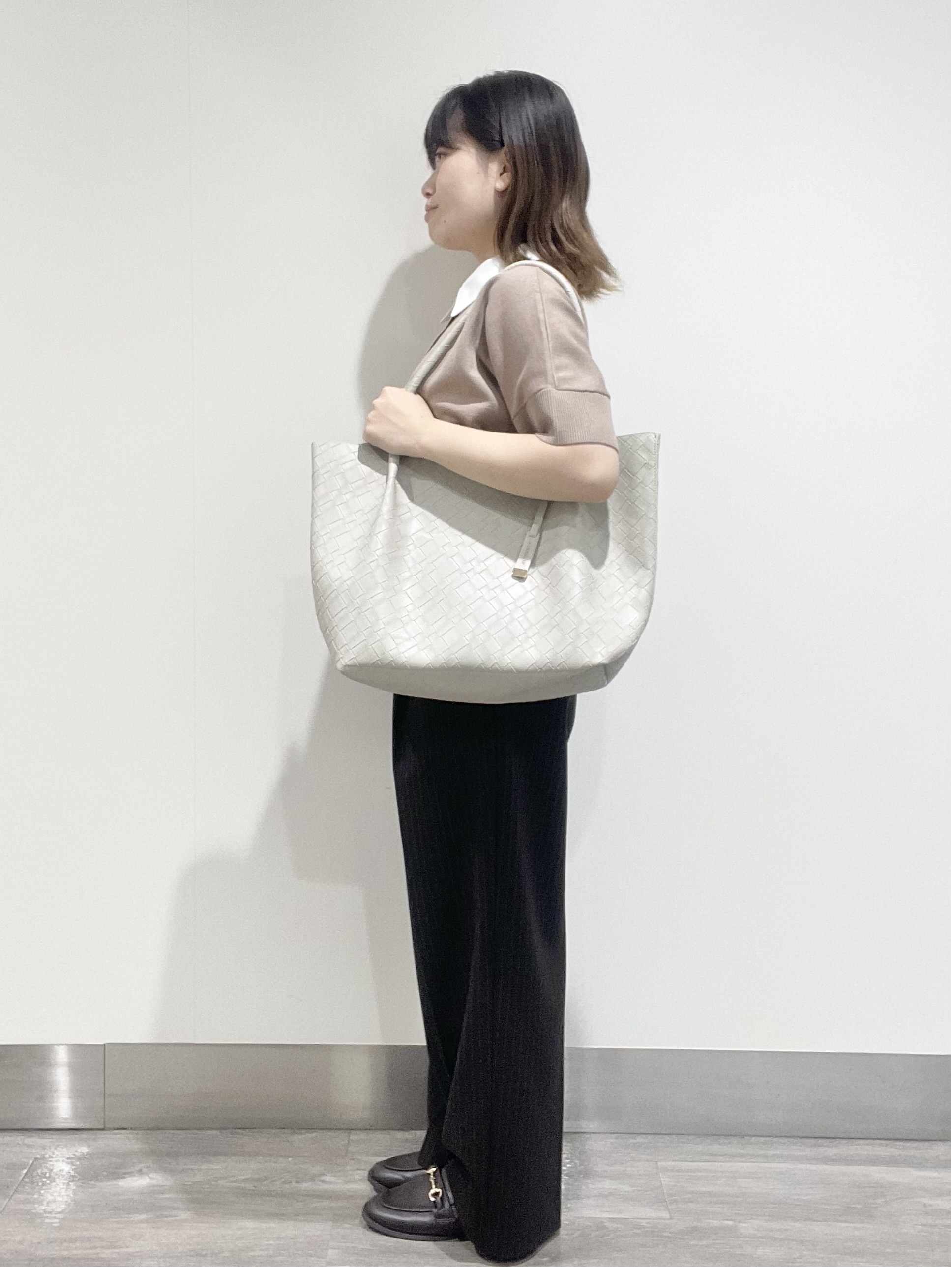 こじさんの「OPAQUE.CLIP｜2WAY衿ドッキングニット《洗濯機OK》」を使ったコーディネート