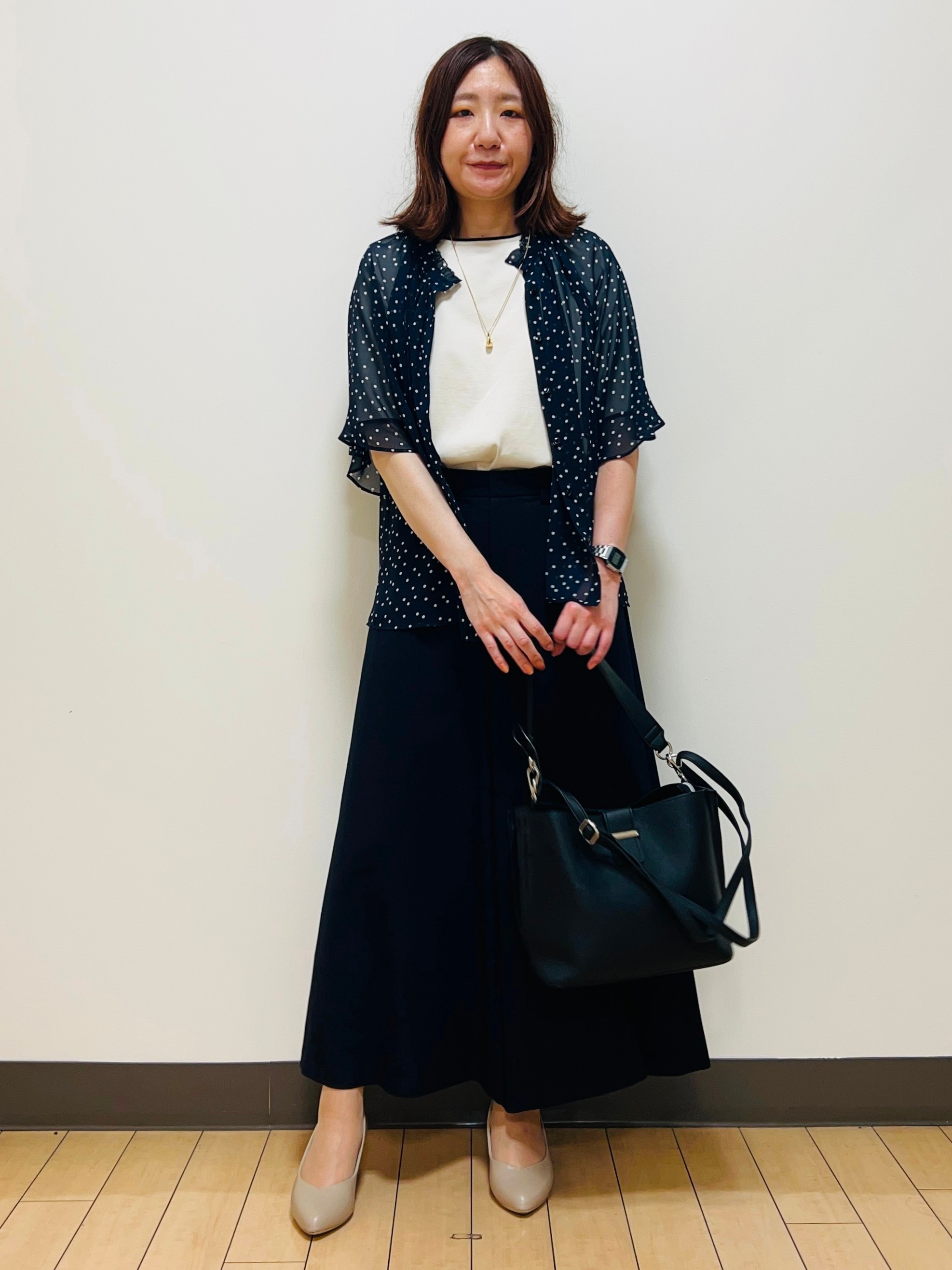 miiiさんの「Reflect｜【セットアップ／手洗い可】ドット柄シアーブラウス」を使ったコーディネート