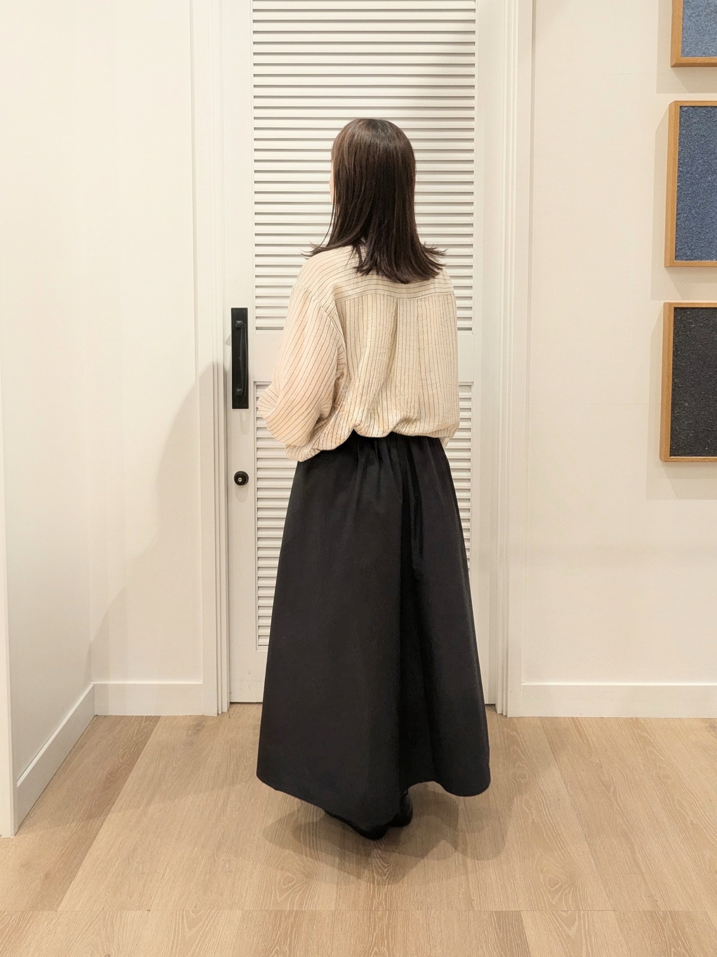 enさんの「Dessin｜コットンナイロン タックスカート」を使ったコーディネート