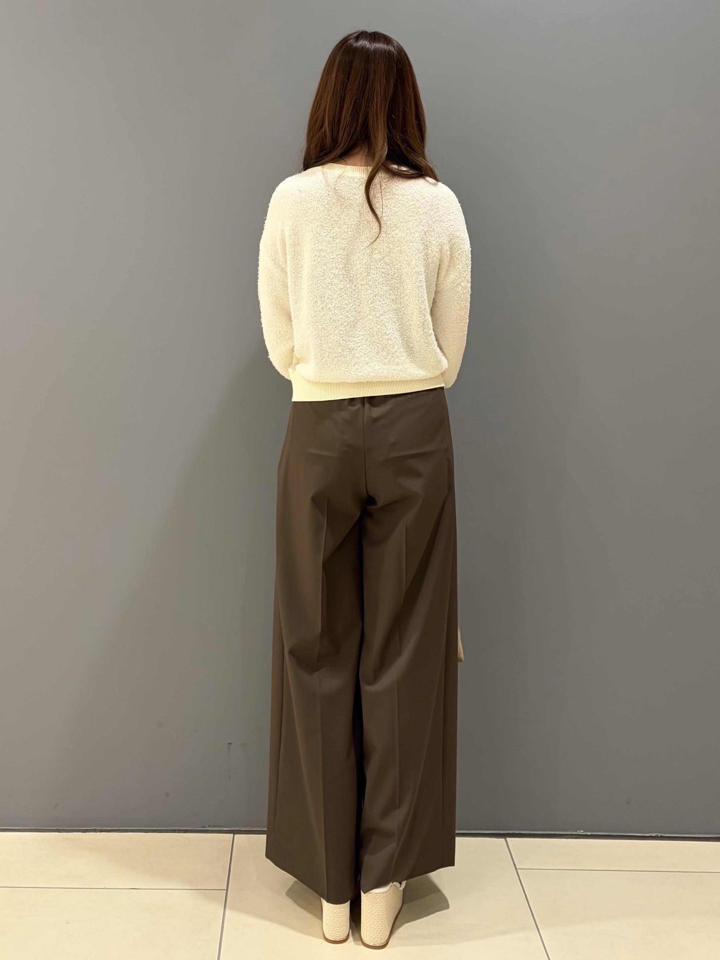miさんの「UNTITLED｜【ジャケットライク/前後2WAY】コットン混カールプルオーバー」を使ったコーディネート