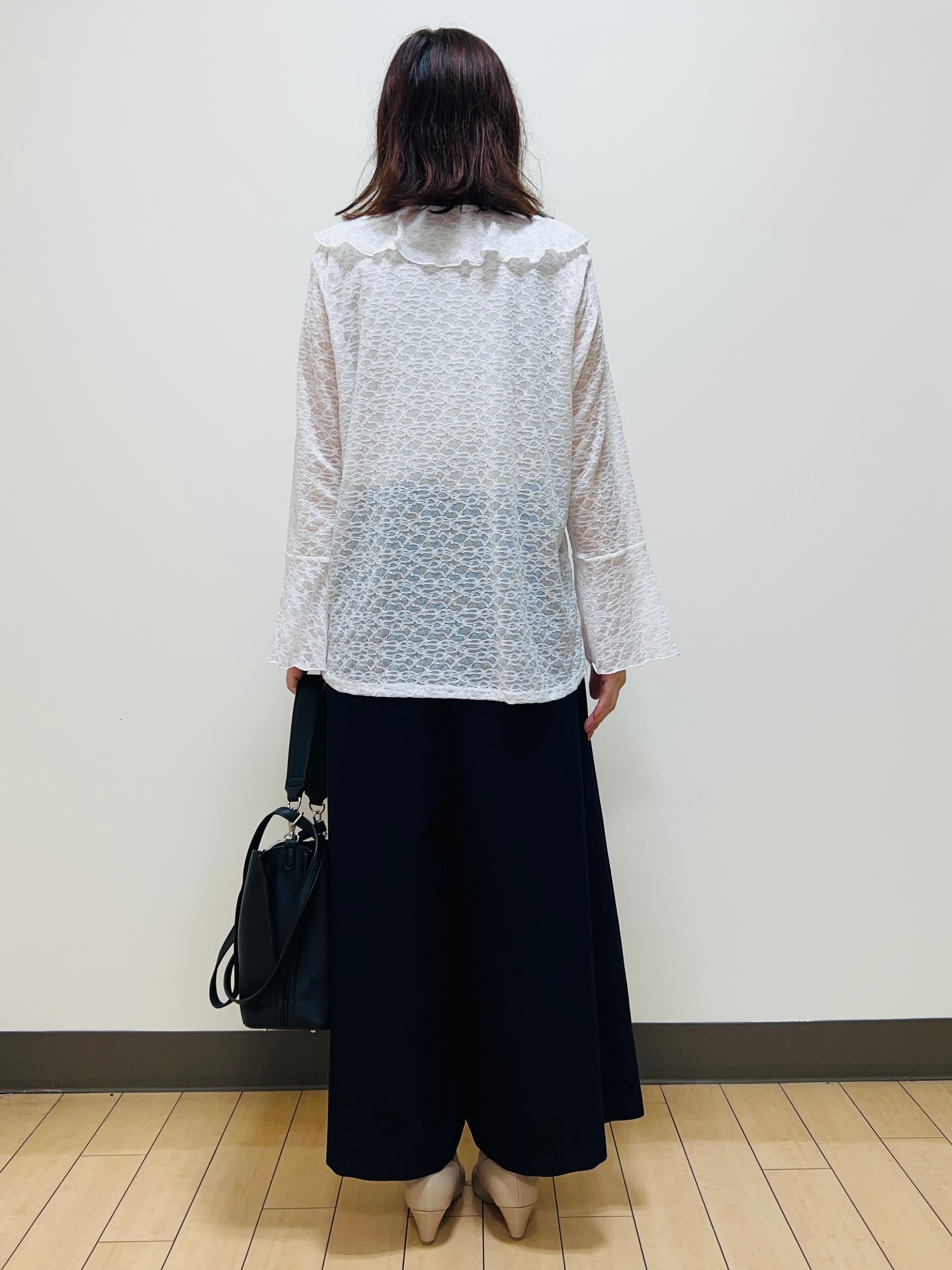miiiさんの「Reflect｜【洗える】フリルレースブラウス」を使ったコーディネート