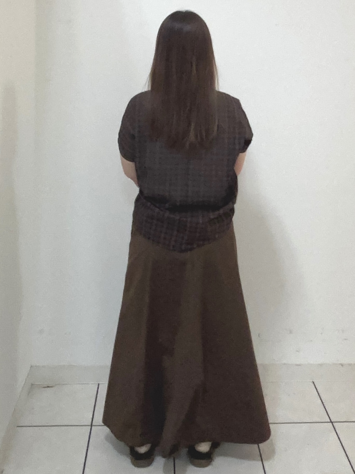 タマさんの「UNTITLED｜【秋めきシャツ/体型カバー】シアーチェックブラウス」を使ったコーディネート
