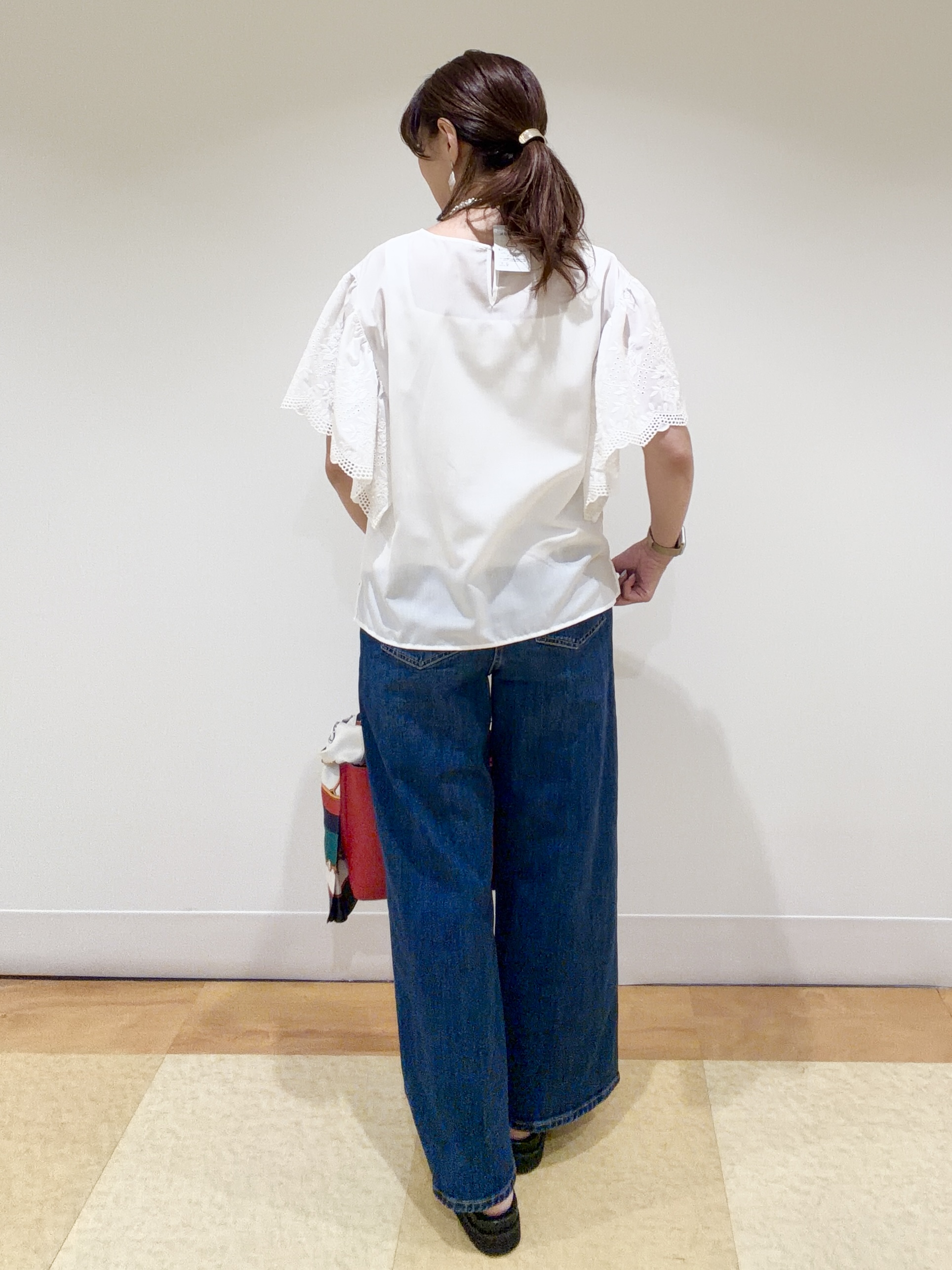 ayaさんの「Reflect｜【通勤◎】スカラップレーススリーブ ブラウス」を使ったコーディネート