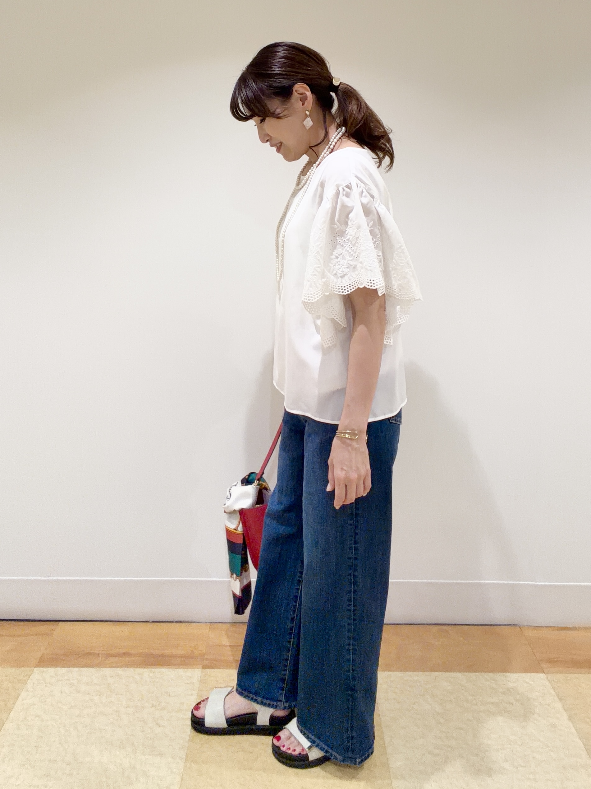 ayaさんの「Reflect｜【通勤◎】スカラップレーススリーブ ブラウス」を使ったコーディネート