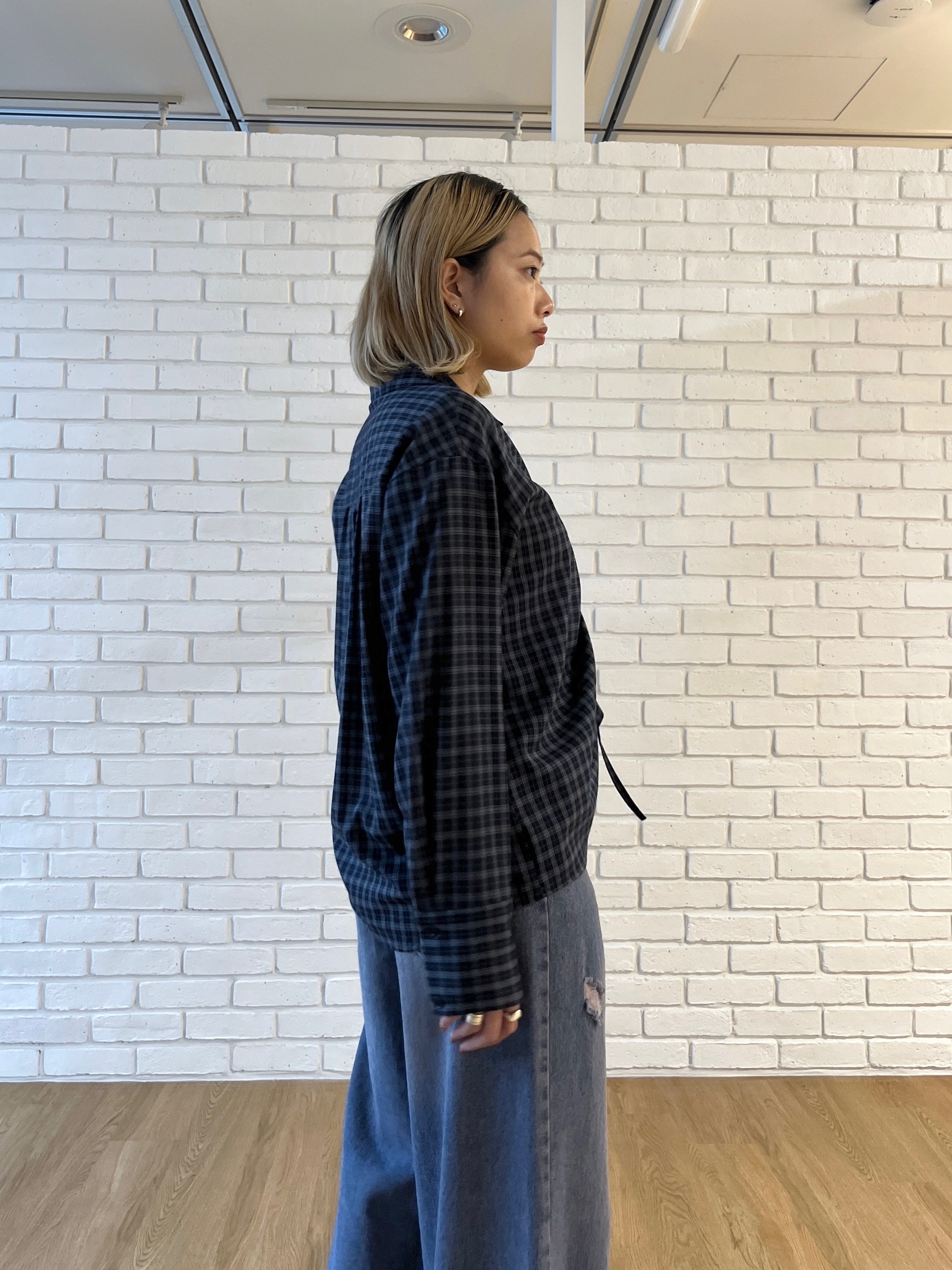 Harukaさんの「INDIVI｜バイアスシャーリングチェックシャツ【LIVE紹介／上枝みどりさん着用】」を使ったコーディネート