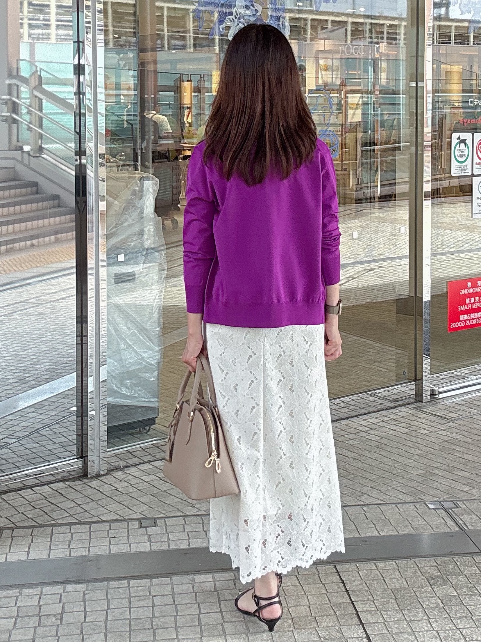 makiさんの「UNTITLED｜【アンサンブル可能/秋羽織り】コンパクトニットカーディガン」を使ったコーディネート