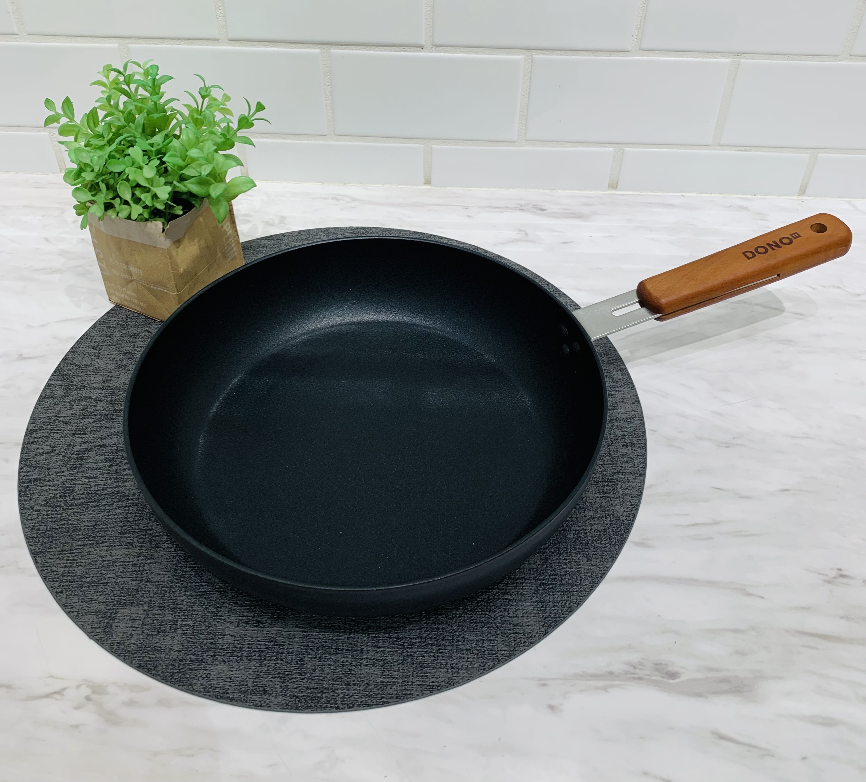osaosaさんの「212 KITCHEN STORE｜◆DONO エッグパン 13cm BK」を使ったコーディネート