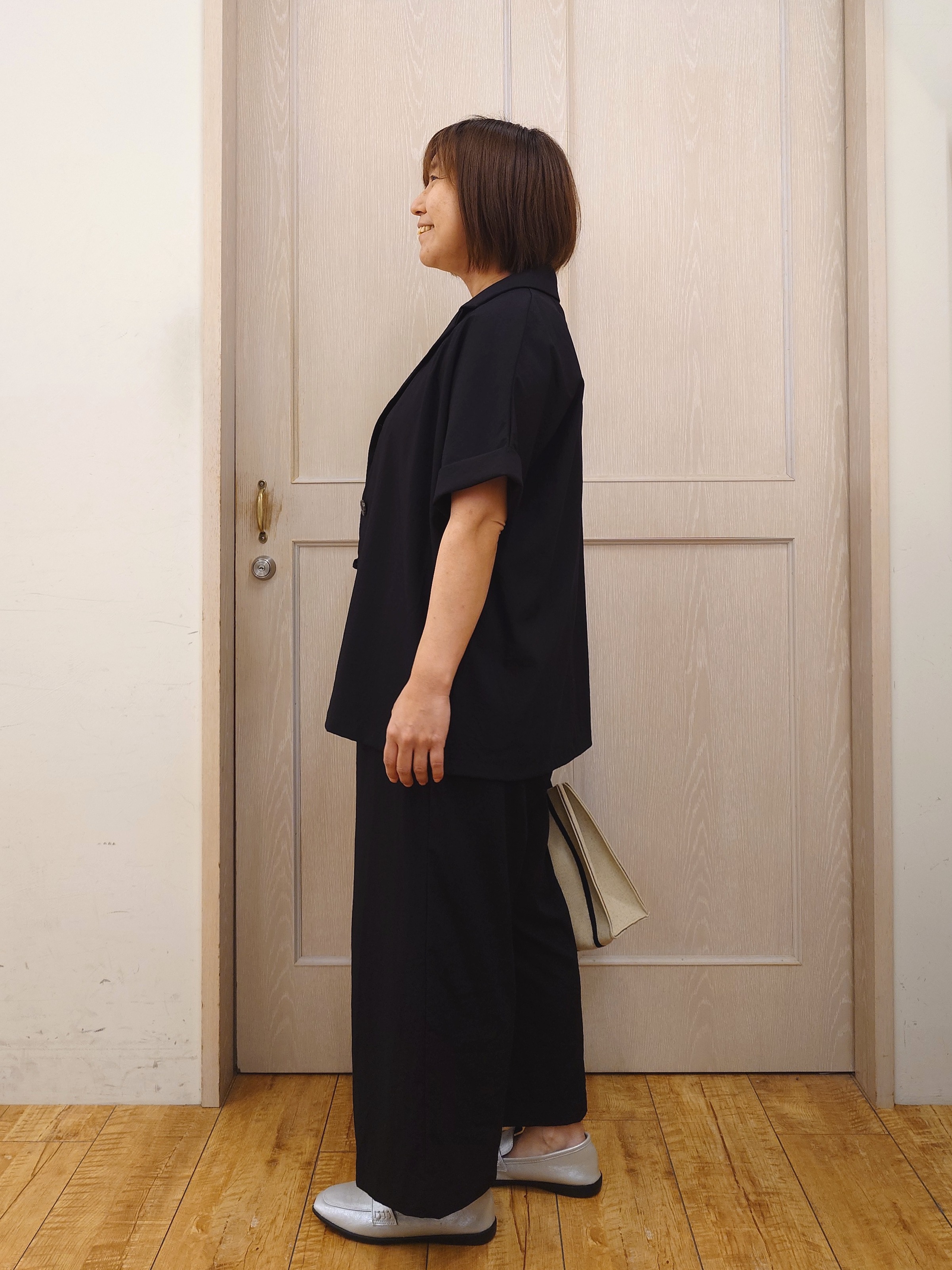 とろろさんの「SHOO･LA･RUE｜【高レビュー/洗濯機可/セットアップ可】軽凛(かろりん) ひんやり半袖ジャケット」を使ったコーディネート