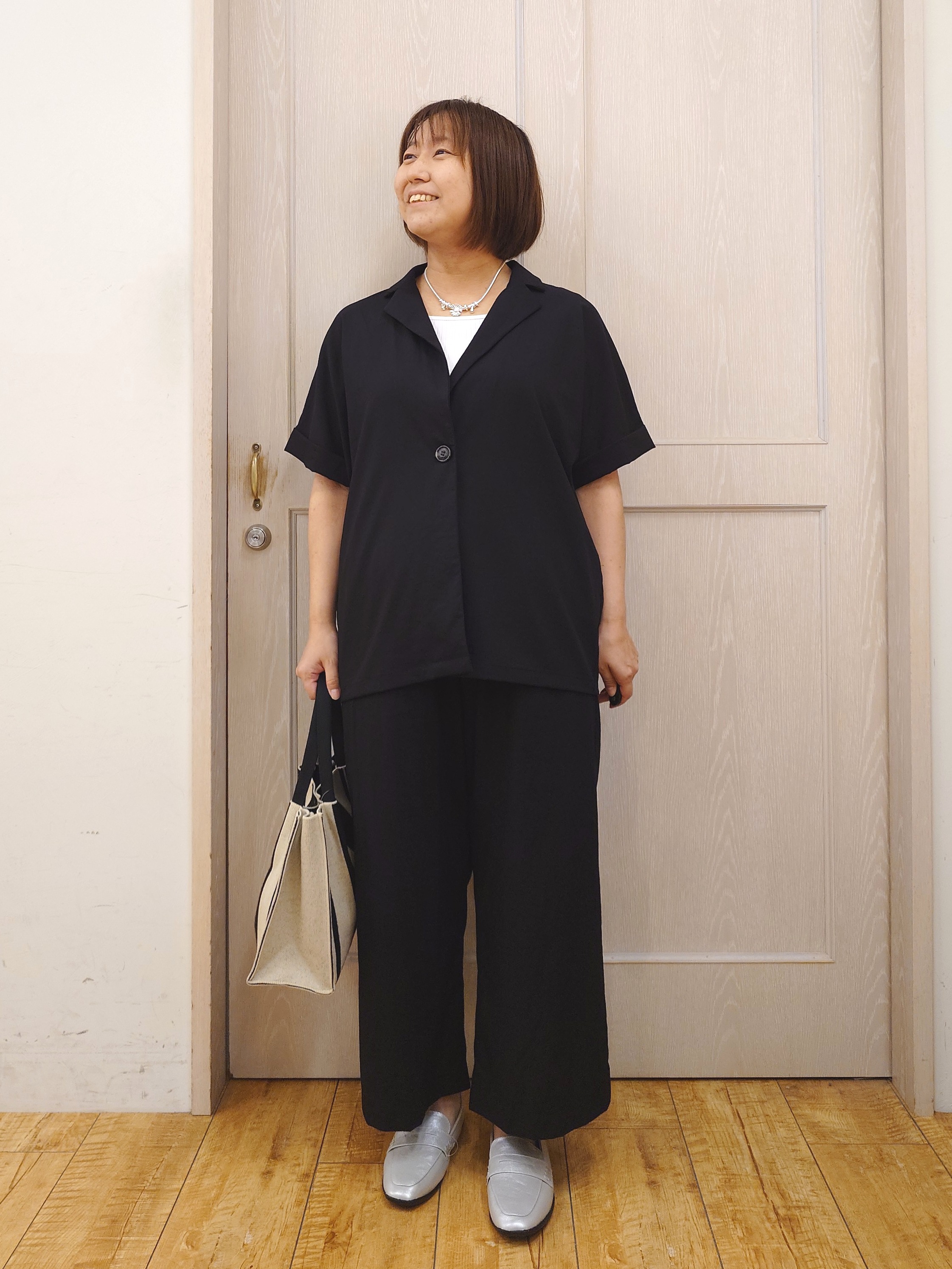 とろろさんの「SHOO･LA･RUE｜【高レビュー/洗濯機可/セットアップ可】軽凛(かろりん) ひんやり半袖ジャケット」を使ったコーディネート