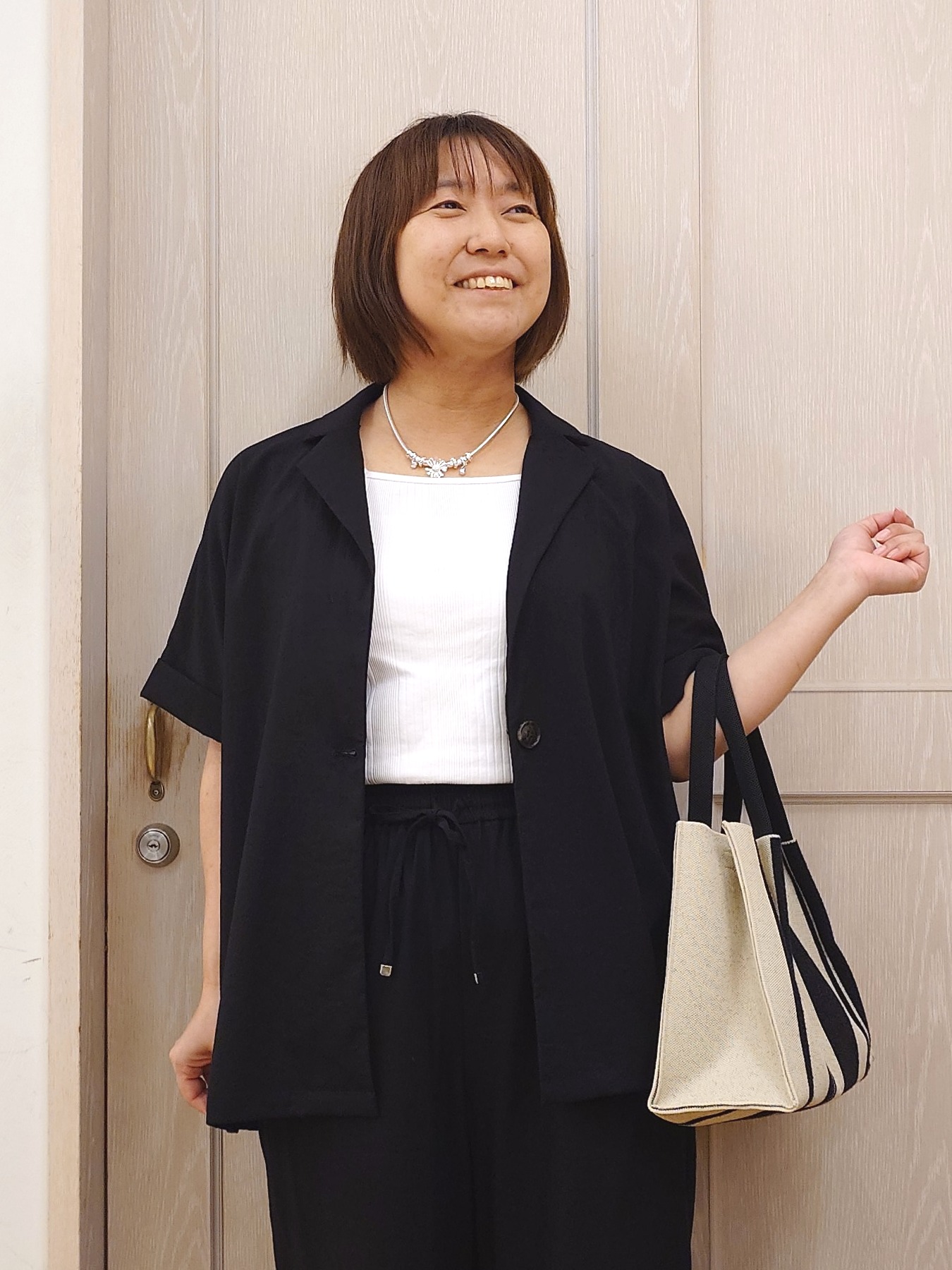 とろろさんの「SHOO･LA･RUE｜【高レビュー/洗濯機可/セットアップ可】軽凛(かろりん) ひんやり半袖ジャケット」を使ったコーディネート
