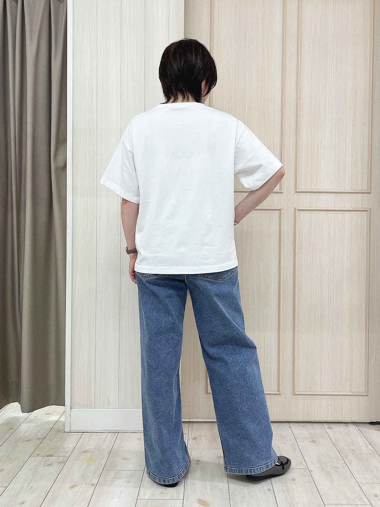 kaneさんの「SHOO･LA･RUE｜【通気性〇/UV/S-LL】洗濯後しわになりにくい とろみストライプシャツ」を使ったコーディネート