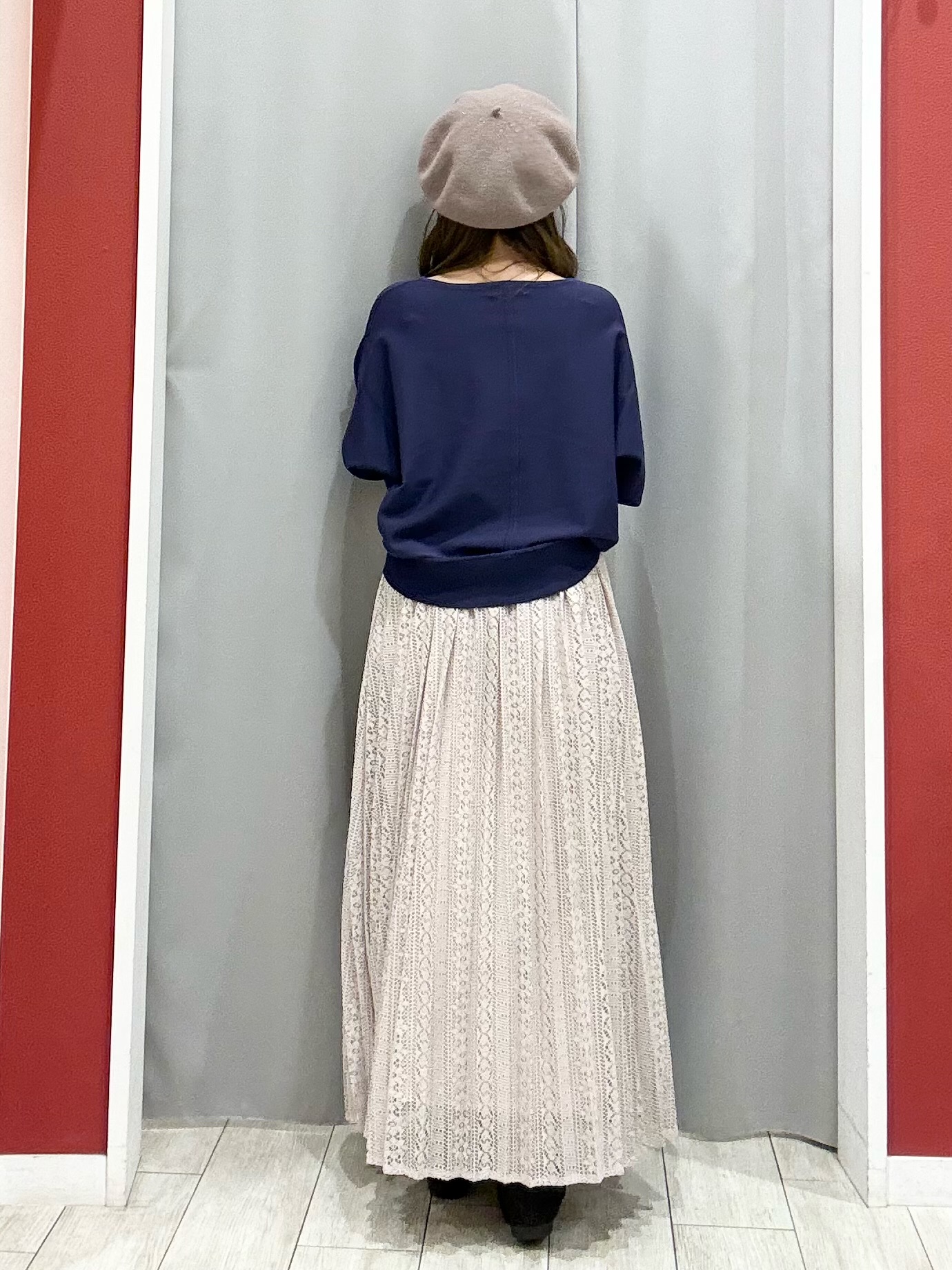 shioさんの「SHOO･LA･RUE｜【洗濯機可】軽やかでさらっとしたタッチ すっきり見えドルマンニット」を使ったコーディネート