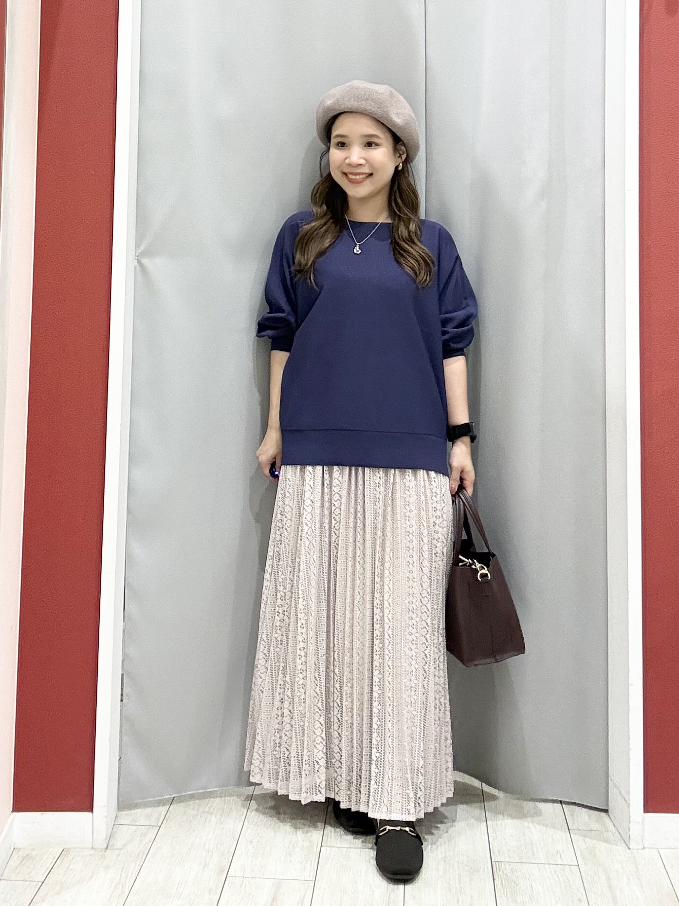 shioさんの「SHOO･LA･RUE｜【洗濯機可】軽やかでさらっとしたタッチ すっきり見えドルマンニット」を使ったコーディネート