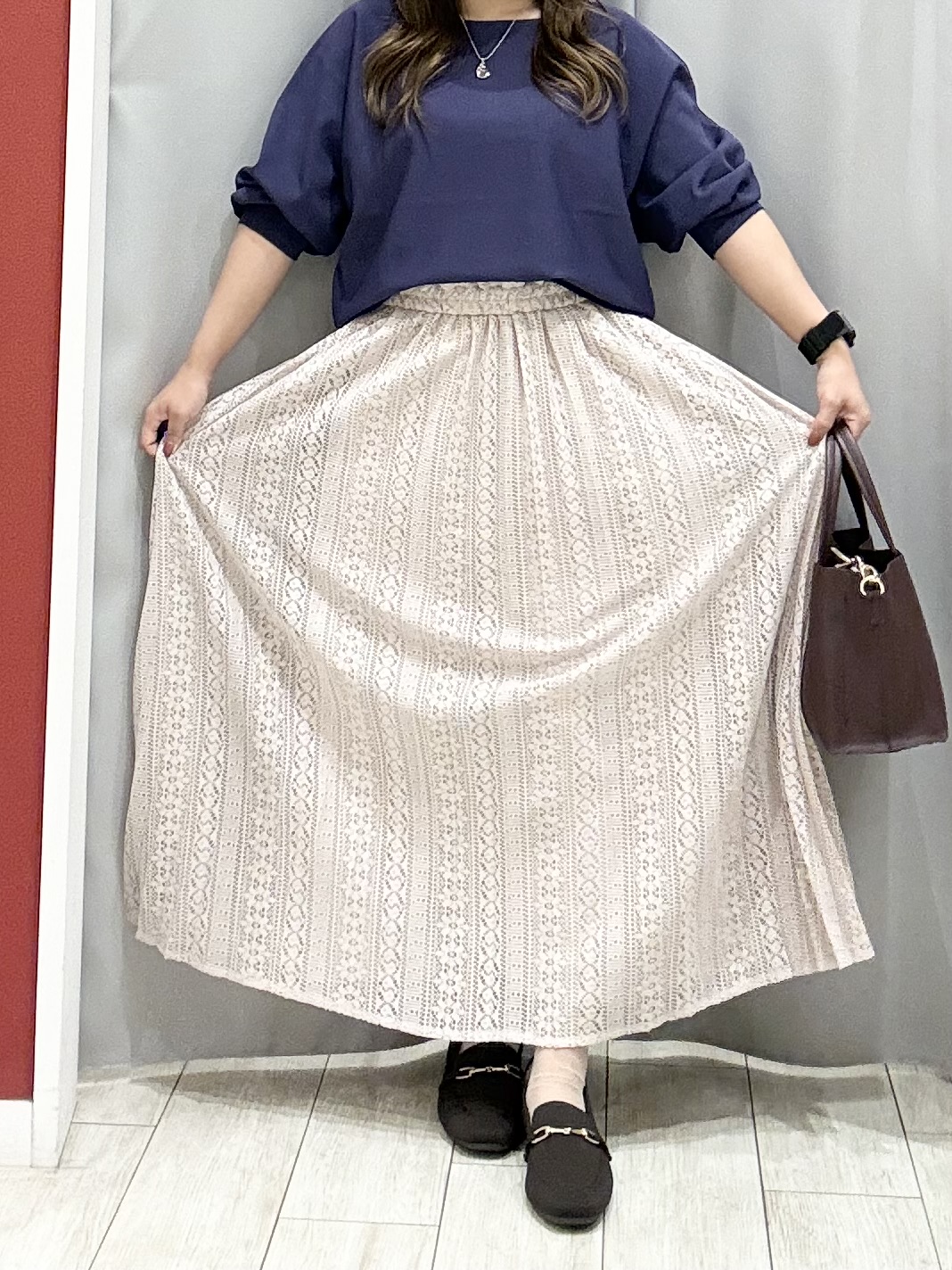 shioさんの「SHOO･LA･RUE｜【洗濯機可】軽やかでさらっとしたタッチ すっきり見えドルマンニット」を使ったコーディネート