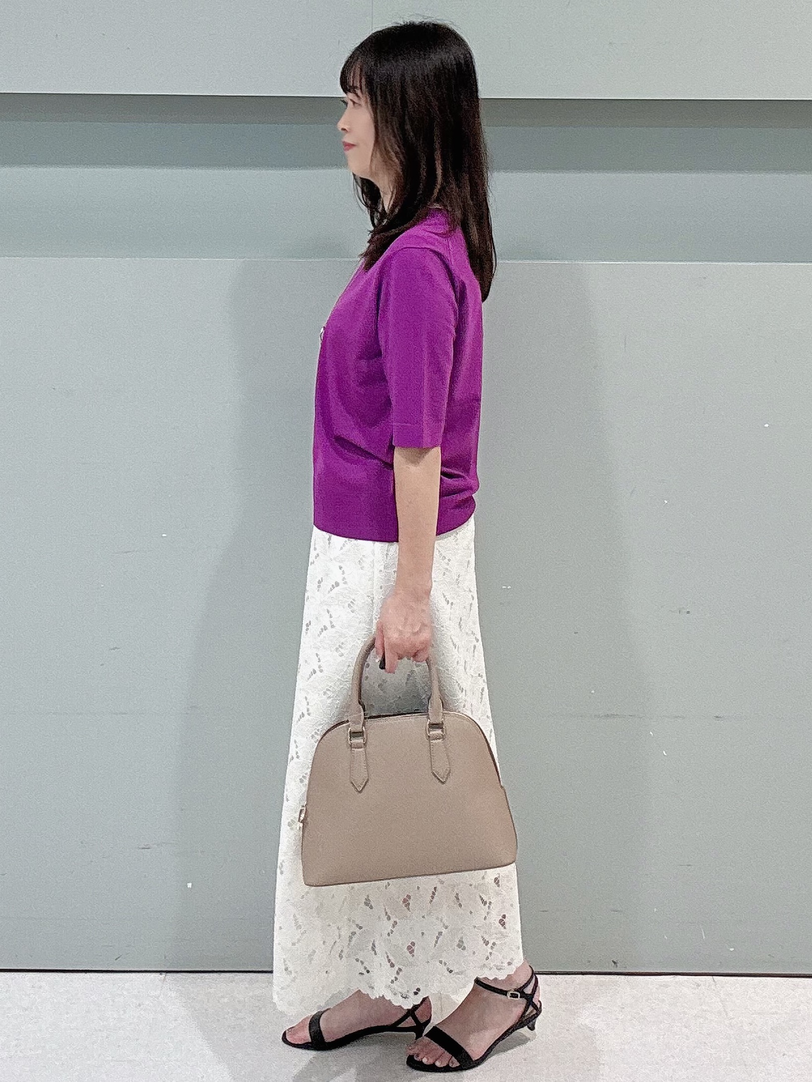 makiさんの「UNTITLED｜【アンサンブル可能/秋羽織り】コンパクトニットカーディガン」を使ったコーディネート