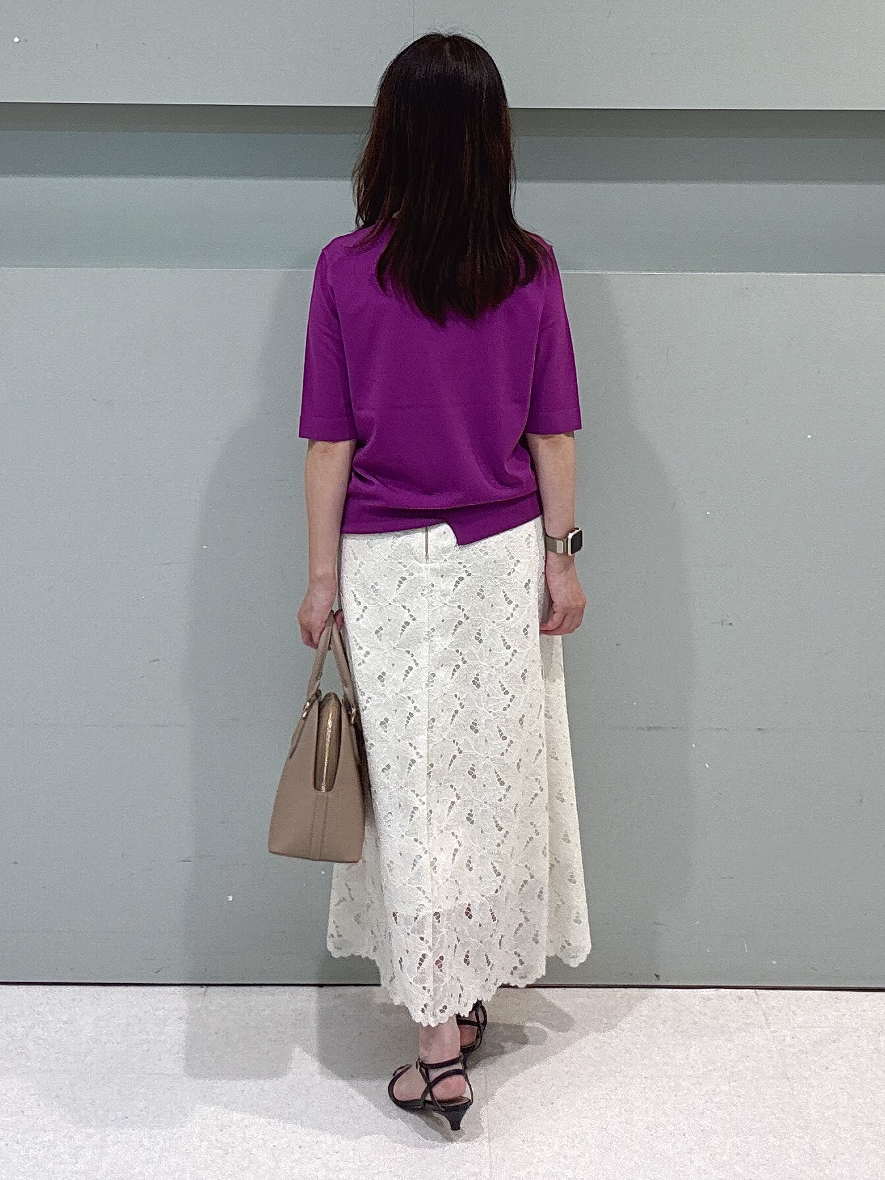 makiさんの「UNTITLED｜【アンサンブル可能/秋羽織り】コンパクトニットカーディガン」を使ったコーディネート