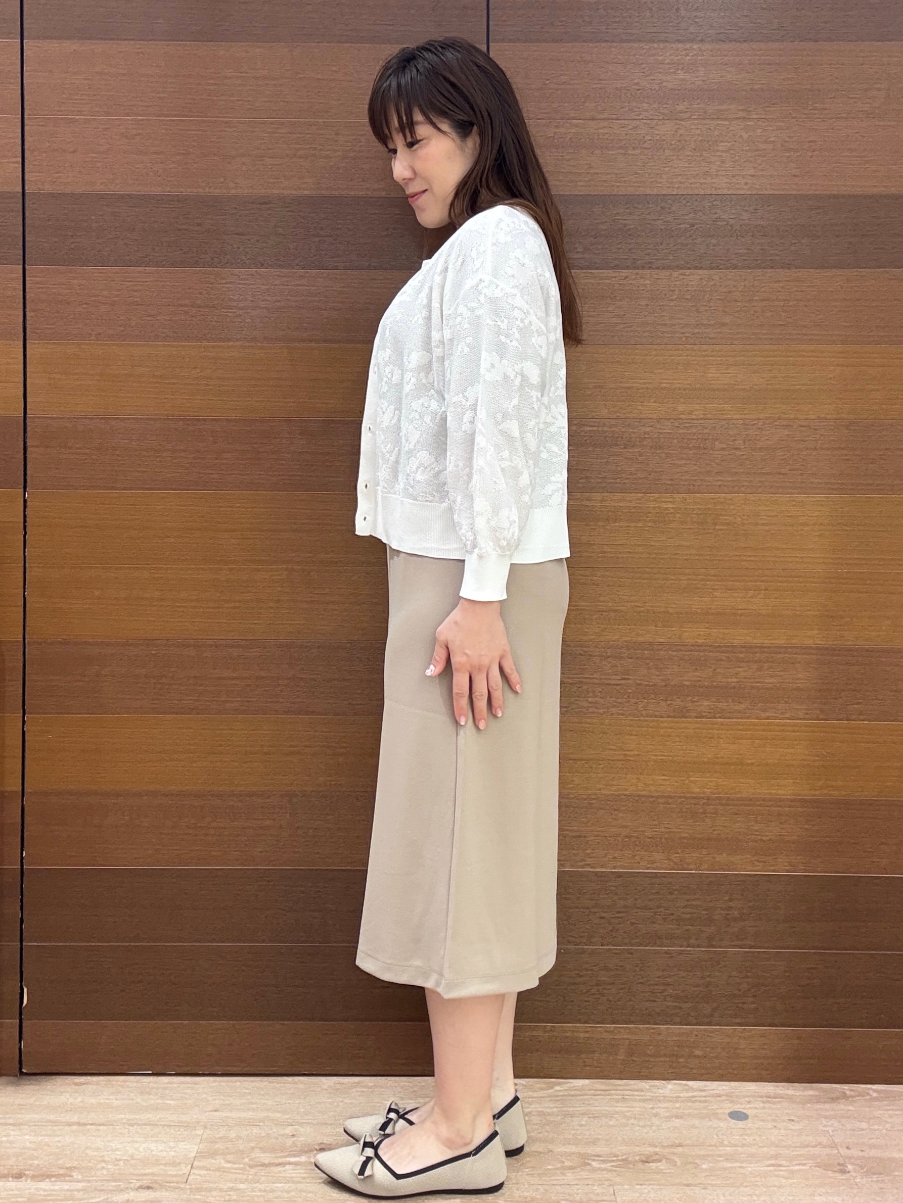 maichiさんの「OPAQUE.CLIP｜【８色展開】柄アソートシアーカーディガン《洗濯機OK》」を使ったコーディネート
