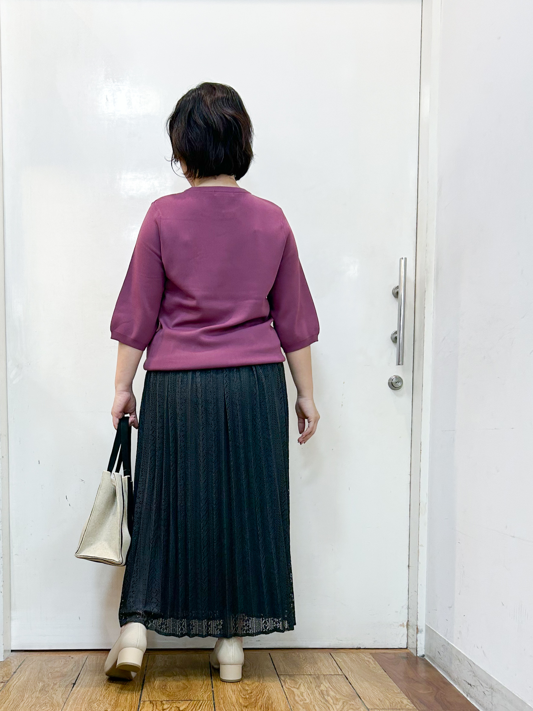haruさんの「SHOO･LA･RUE｜【ガンガン洗える/ひんやり/UV/毛玉になりにくい】二の腕見せない 5分袖ニット」を使ったコーディネート