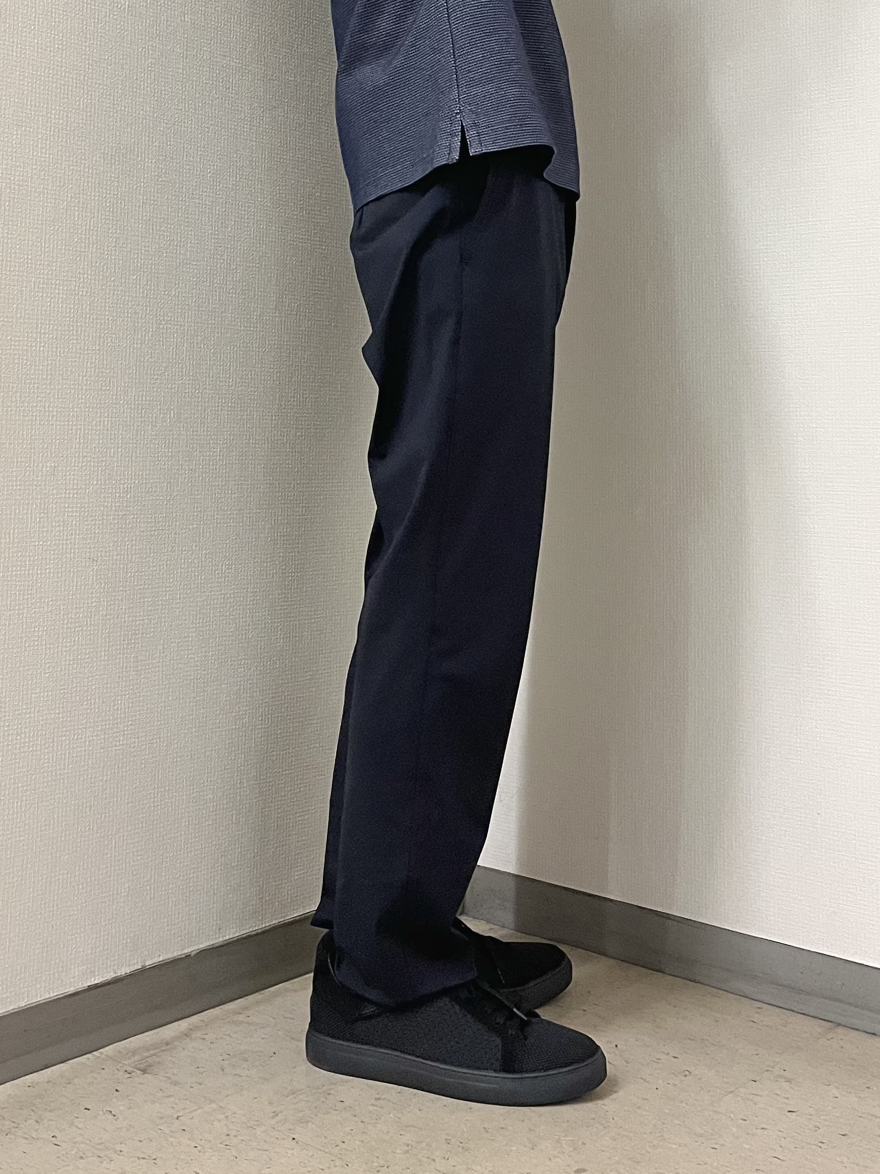 URAさんの「TAKEO KIKUCHI｜【360&deg;ストレッチ／軽量】None Of Stress ライト ジャケット（セットアップ対応）」を使ったコーディネート