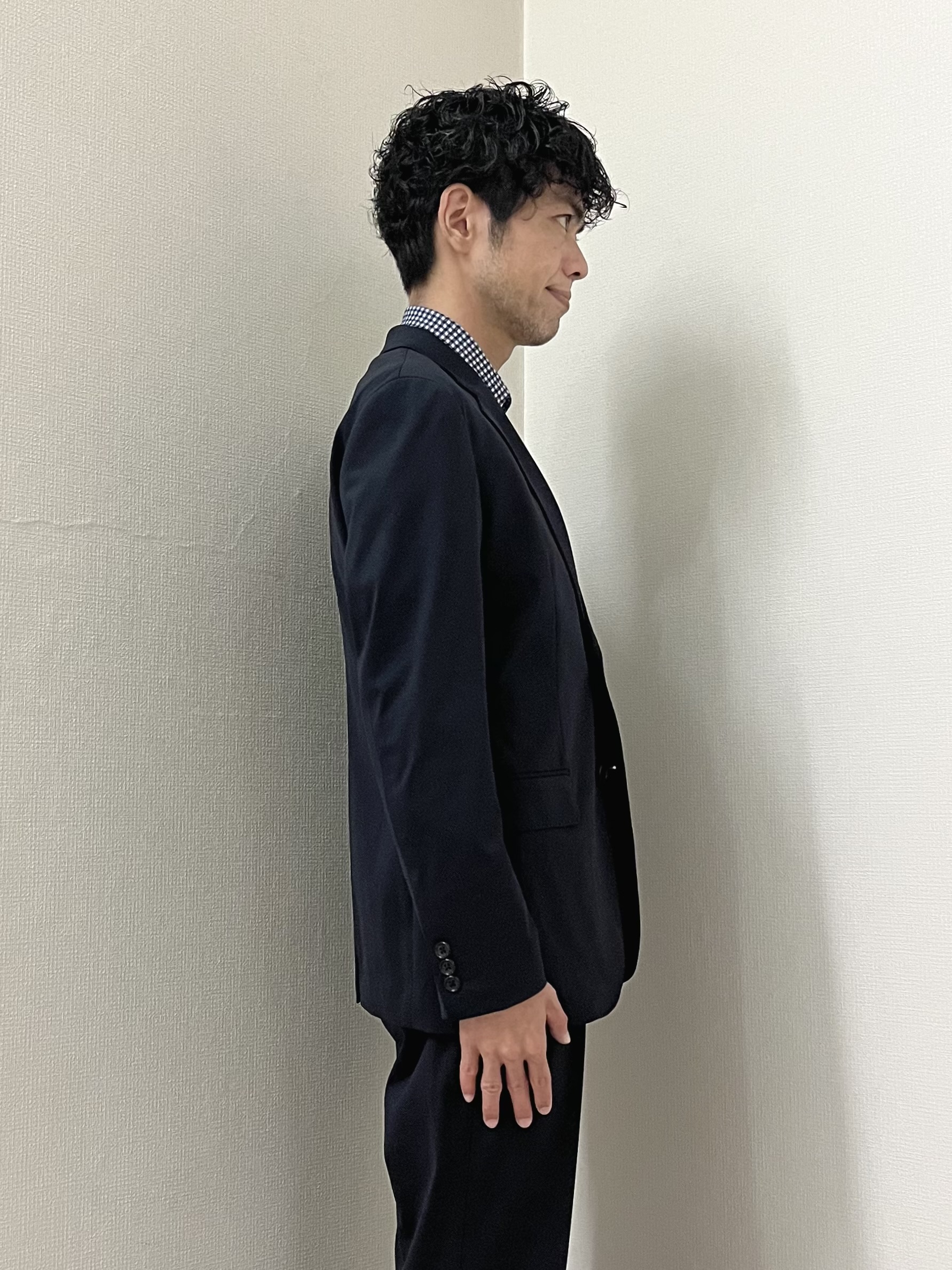 URAさんの「TAKEO KIKUCHI｜【360&deg;ストレッチ／軽量】None Of Stress ライト ジャケット（セットアップ対応）」を使ったコーディネート
