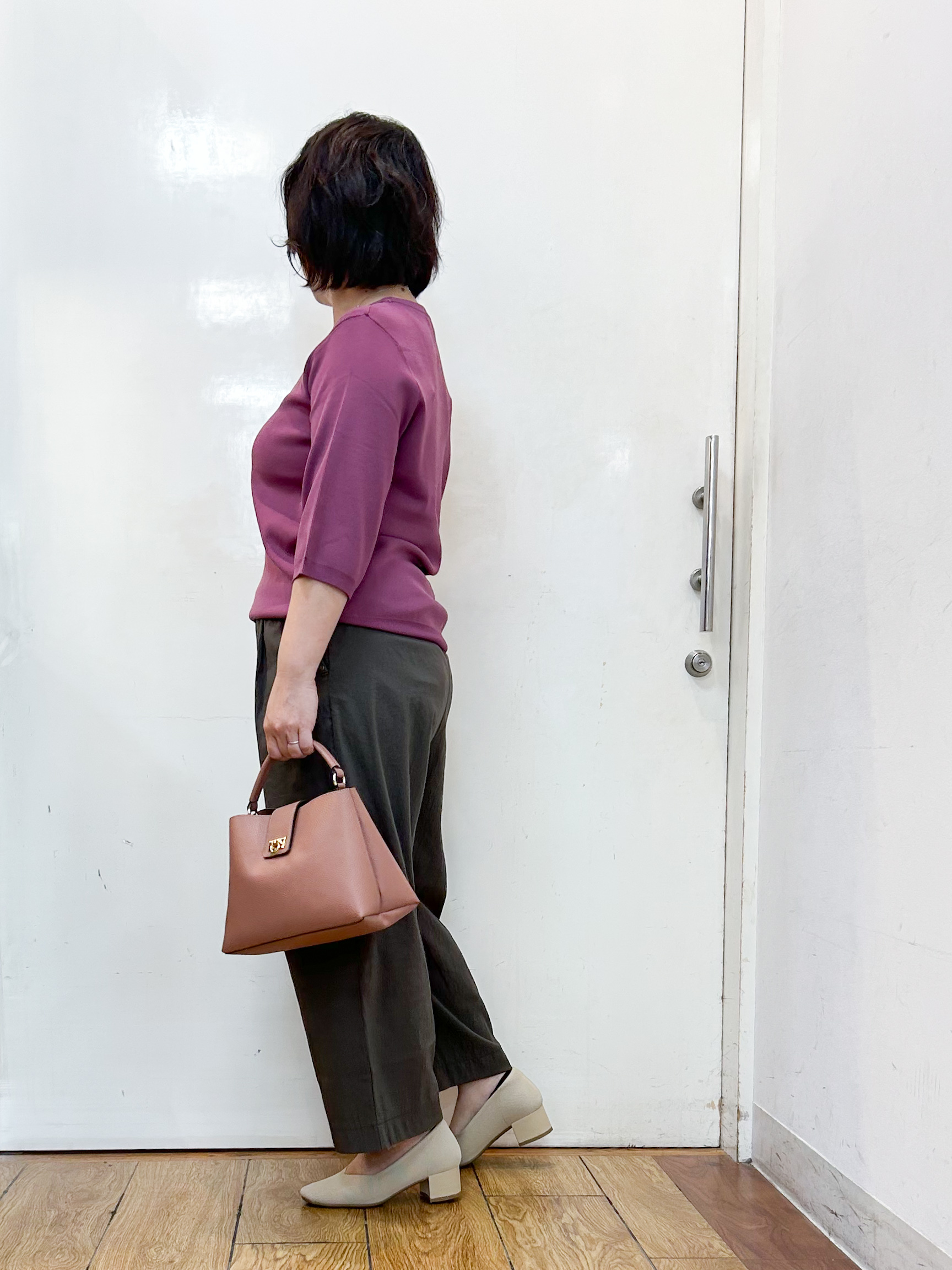 haruさんの「SHOO･LA･RUE｜【ガンガン洗える/ひんやり/UV/毛玉になりにくい】二の腕見せない 5分袖ニット」を使ったコーディネート