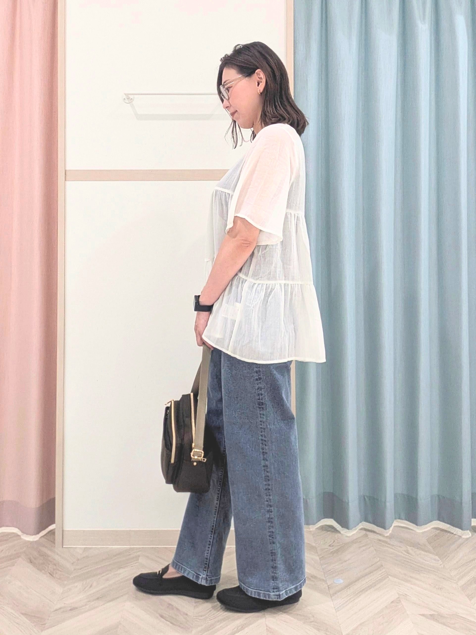 miyuさんの「SHOO･LA･RUE｜【洗濯機可/S-LL】インせず着られる シアー素材が上品なティアードブラウス」を使ったコーディネート