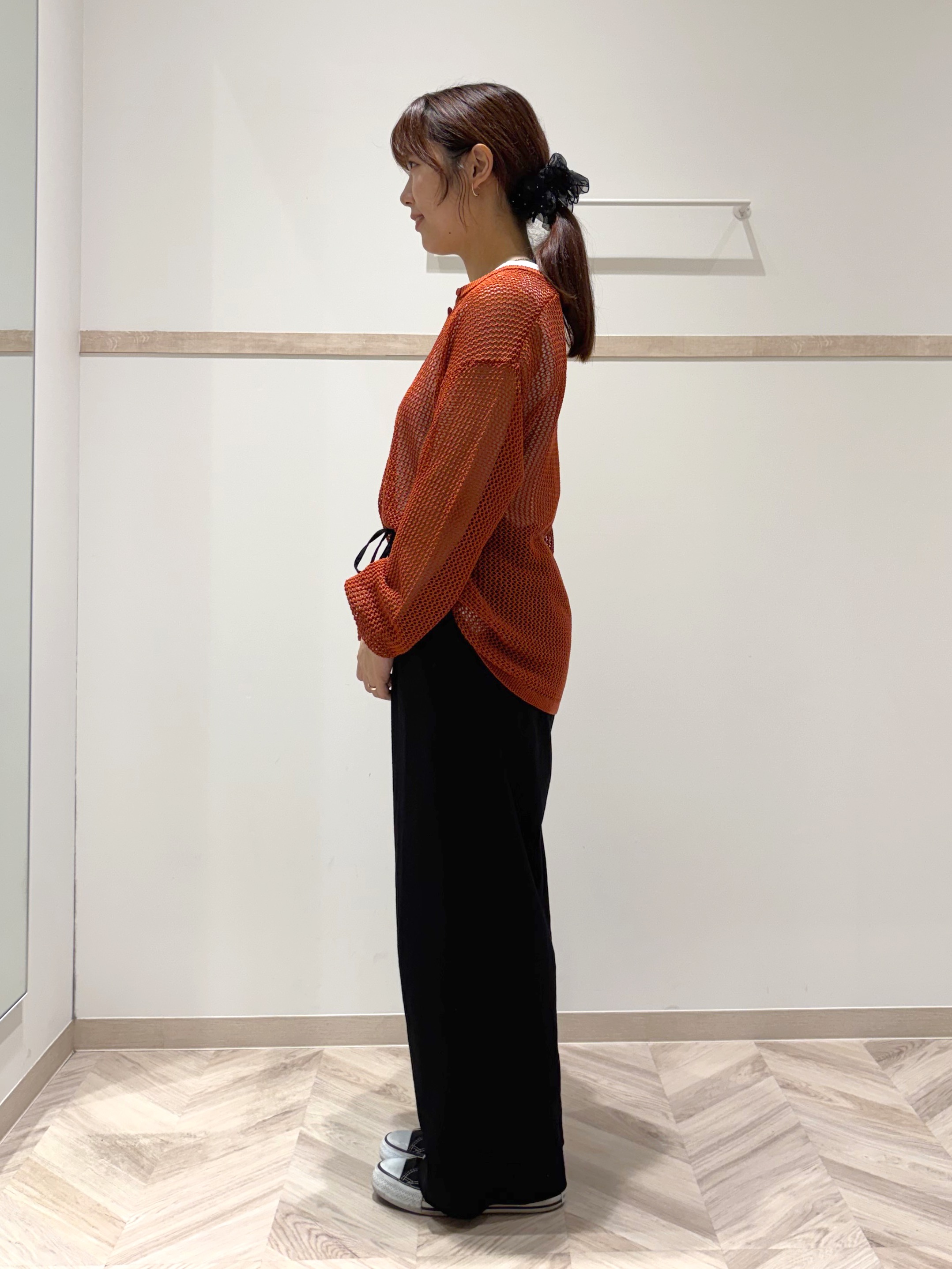 donpiさんの「SHOO･LA･RUE｜【2点セット/洗濯機可/S-LL】ヘンリーネックメッシュニット+タンクトップセット」を使ったコーディネート