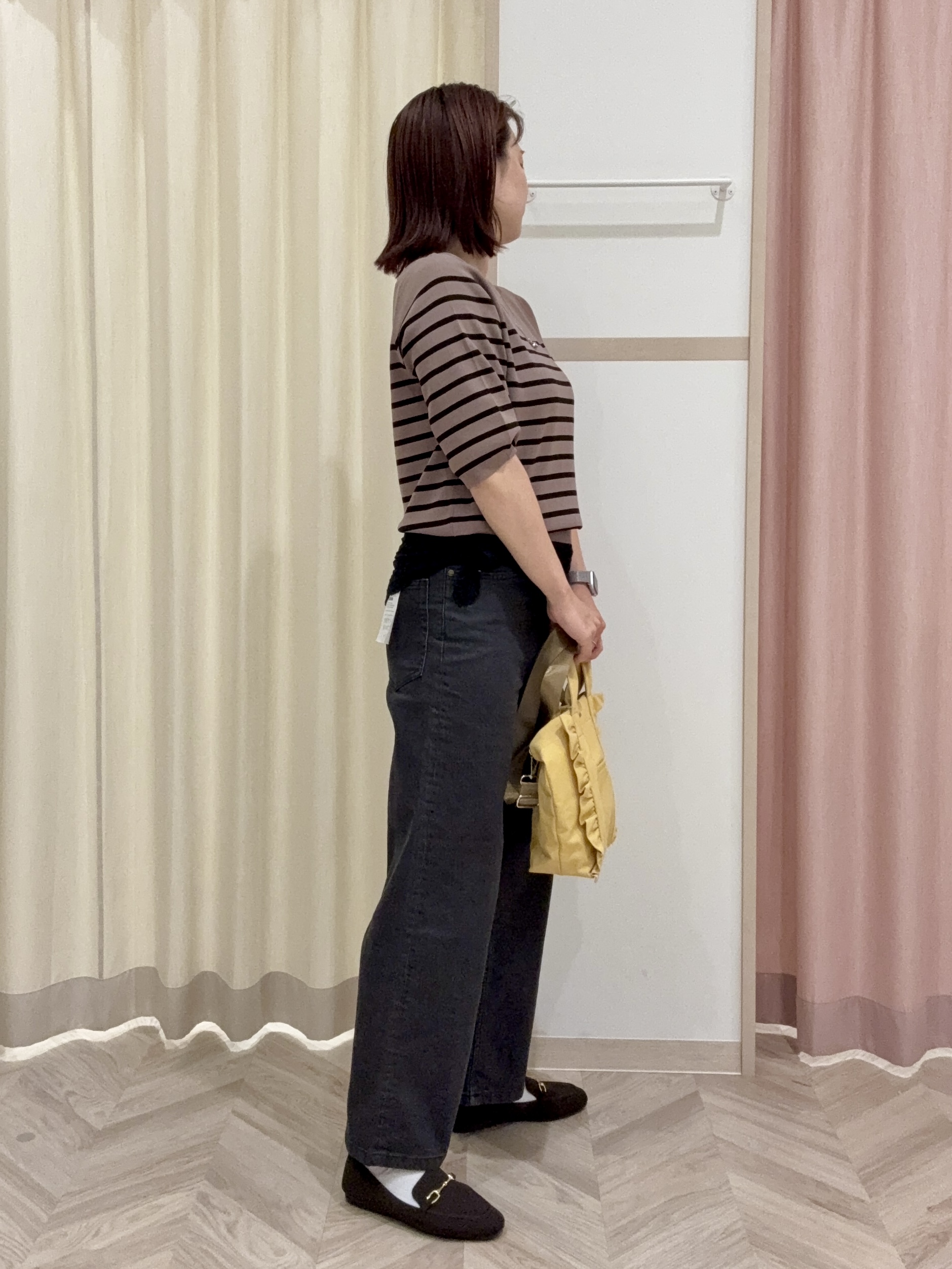 kさんの「SHOO･LA･RUE｜【ガンガン洗える/ひんやり/UV/毛玉になりにくい】二の腕見せない 5分袖ニット」を使ったコーディネート